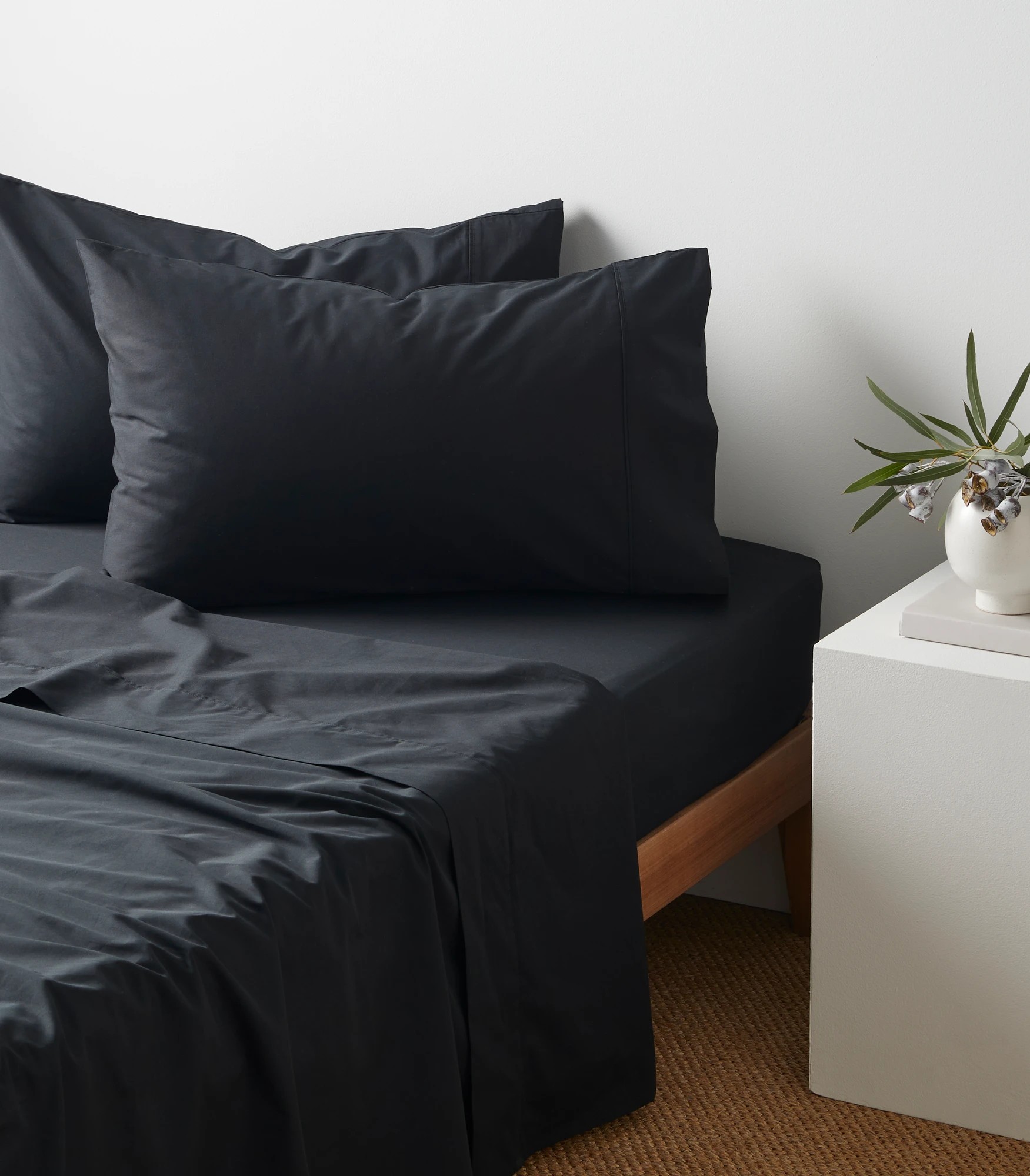 1 Target Australian Cotton 250 Thread Count Fitted Sheet - Queen Bed - Black, 1 of 2