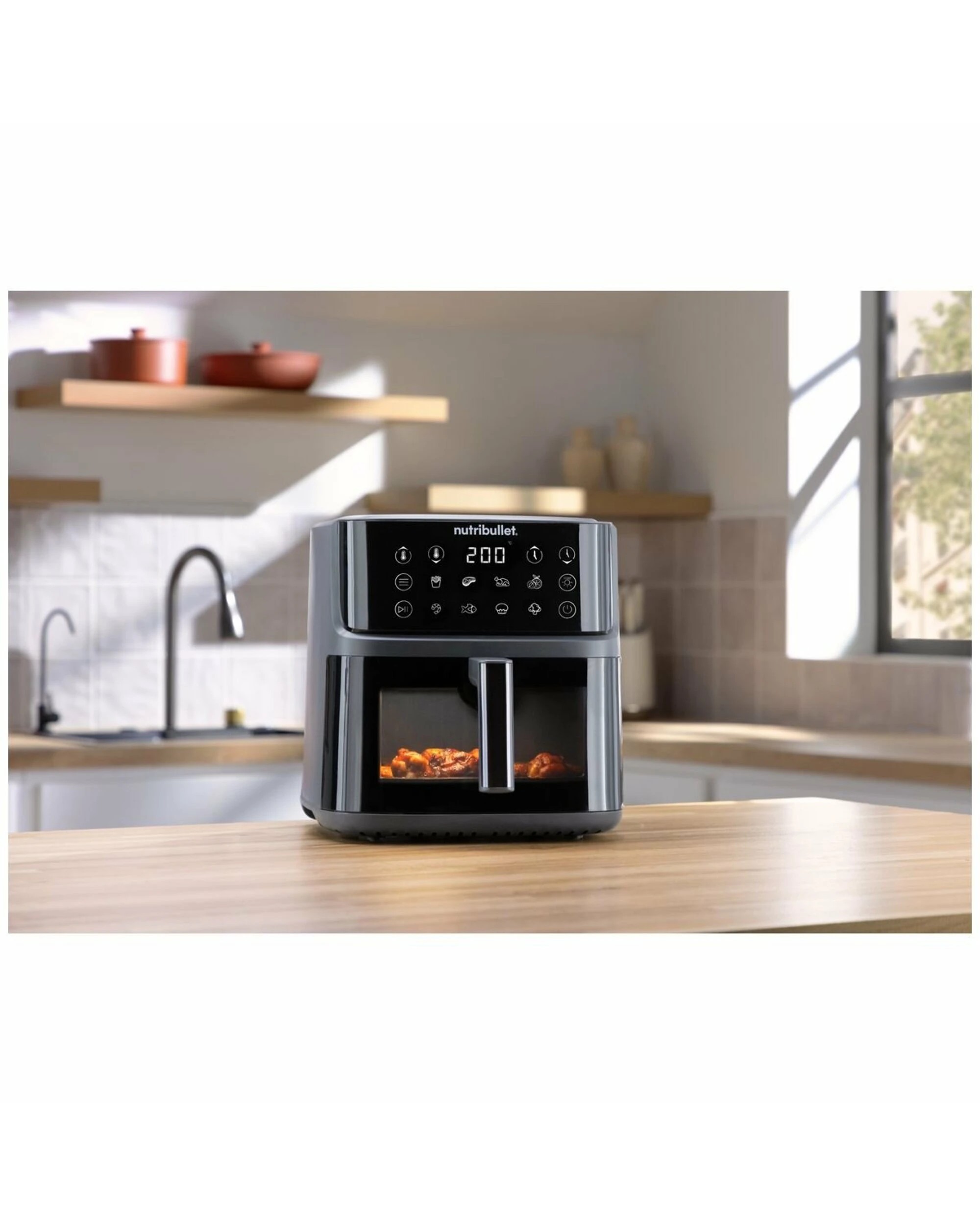 4 NUTRIBULLET 8L CrispLite Vision Air Fryer, 4 of 5