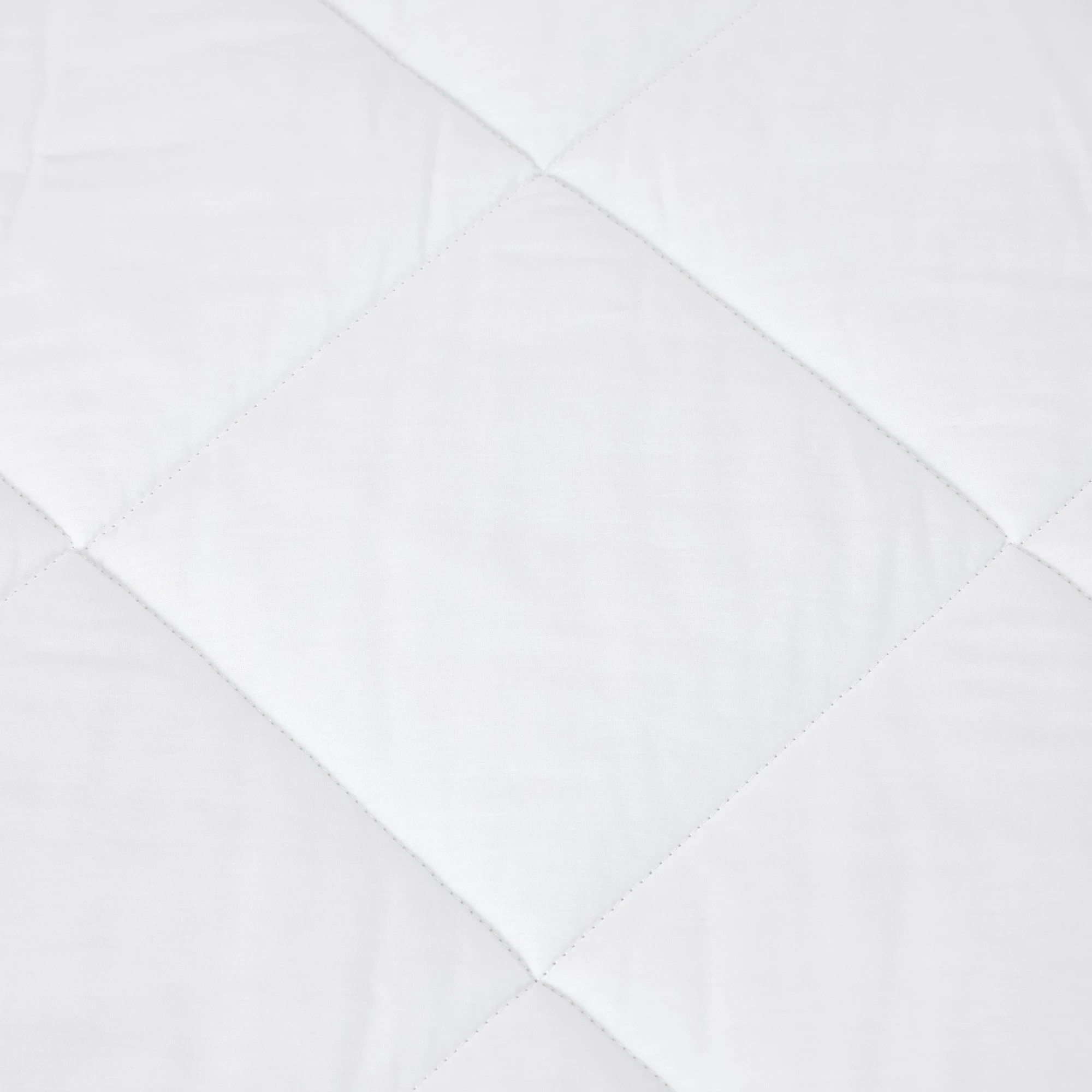 3 Winter Ultra Warmth Quilt - King Bed, White, 3 of 4