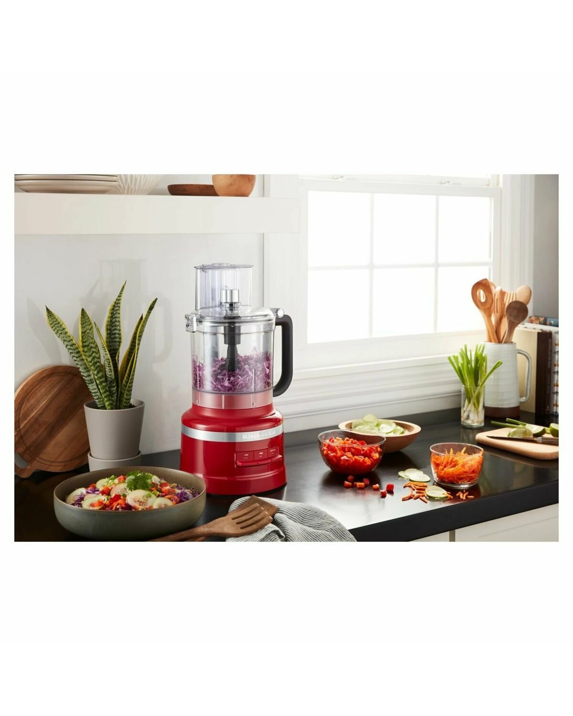 2 KitchenAid 13 Cup Food Processor Empire Red, 2 of 3