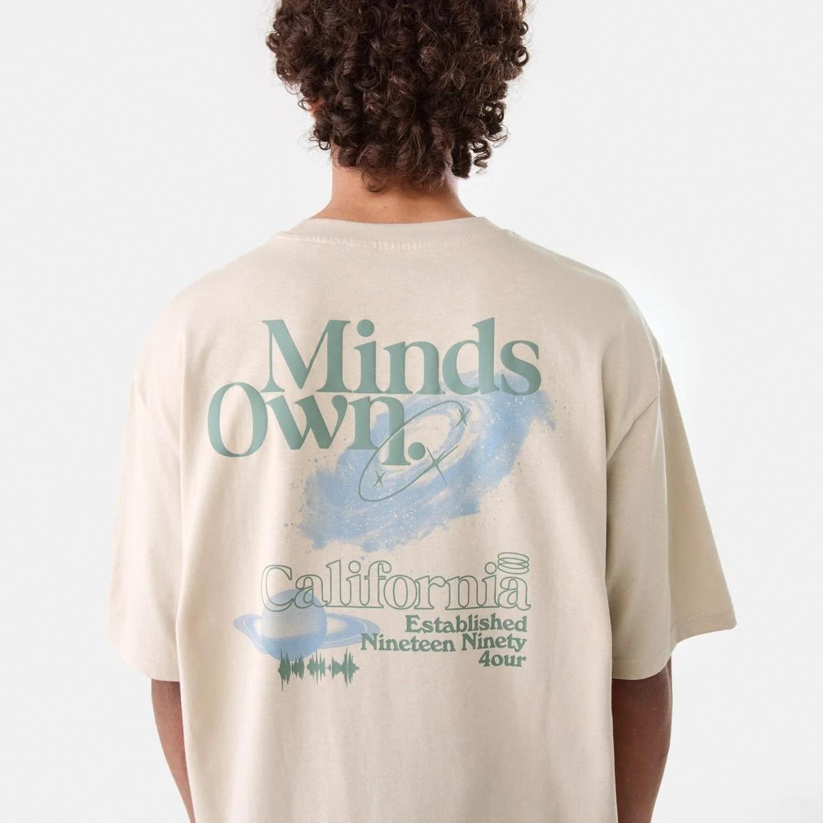 7 Oversized Graphic T-shirt MINDS OWN, 7 of 7