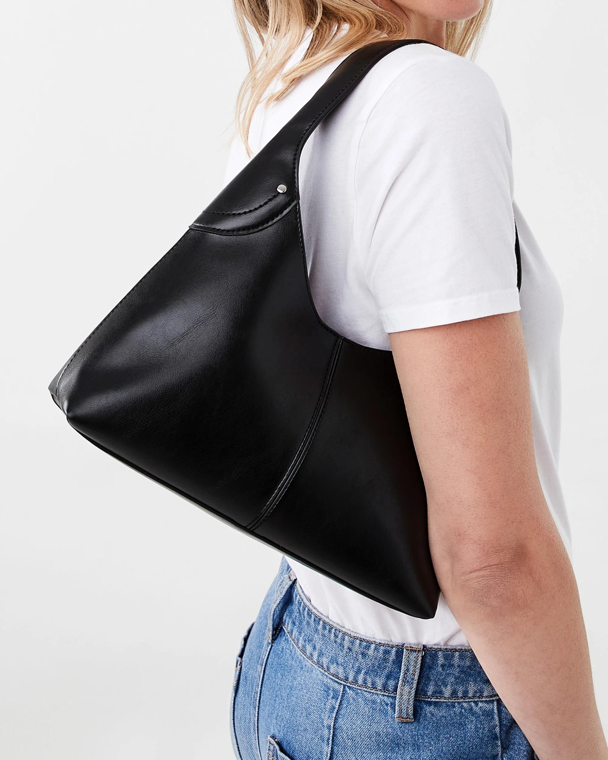 5 Half Moon Shoulder Bag Black, 5 of 5