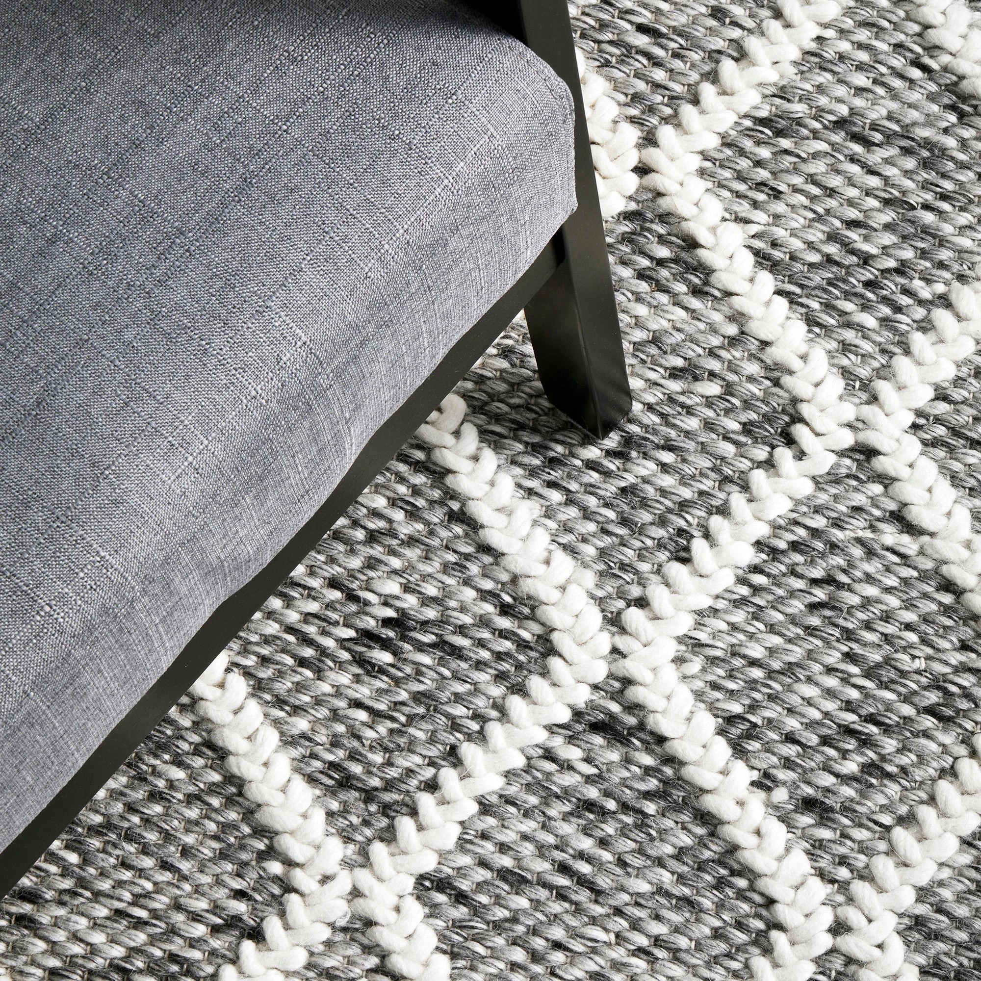 4 Common Ground Rugs Valor Grey 225x155cm - Medium Hand Loomed Rug - Grey, 4 of 7