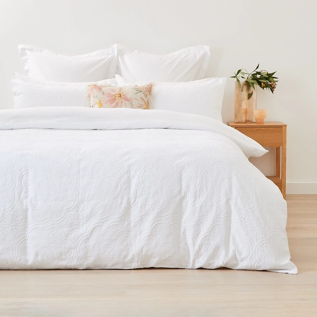 1 Aura Cotton Quilt Cover Set - Queen Bed, White, 1 of 6