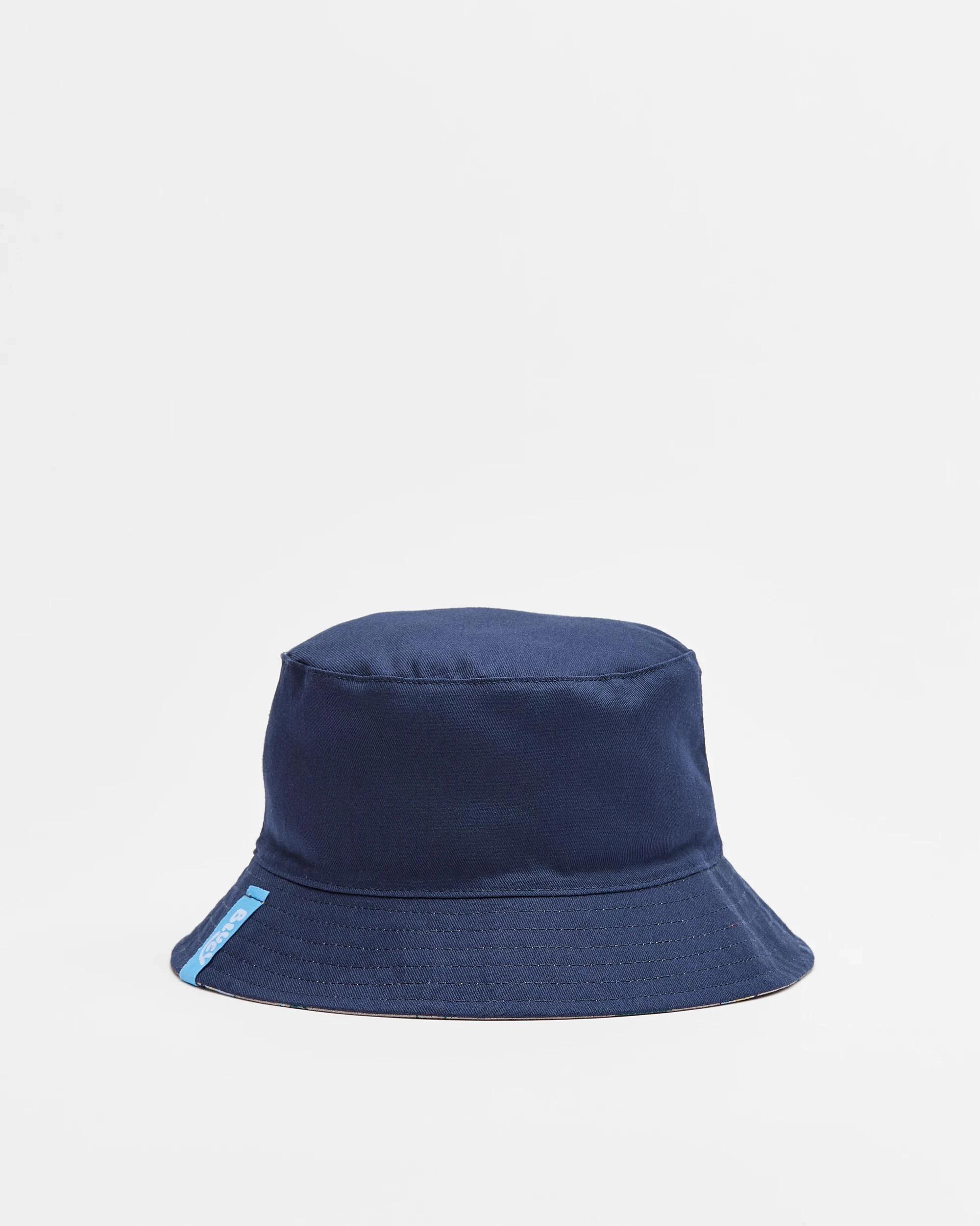 3 Kids Licensed Bluey Reversible Sports Bucket Hat NEUTRAL BLUEY/NAVY BLUE, 3 of 3
