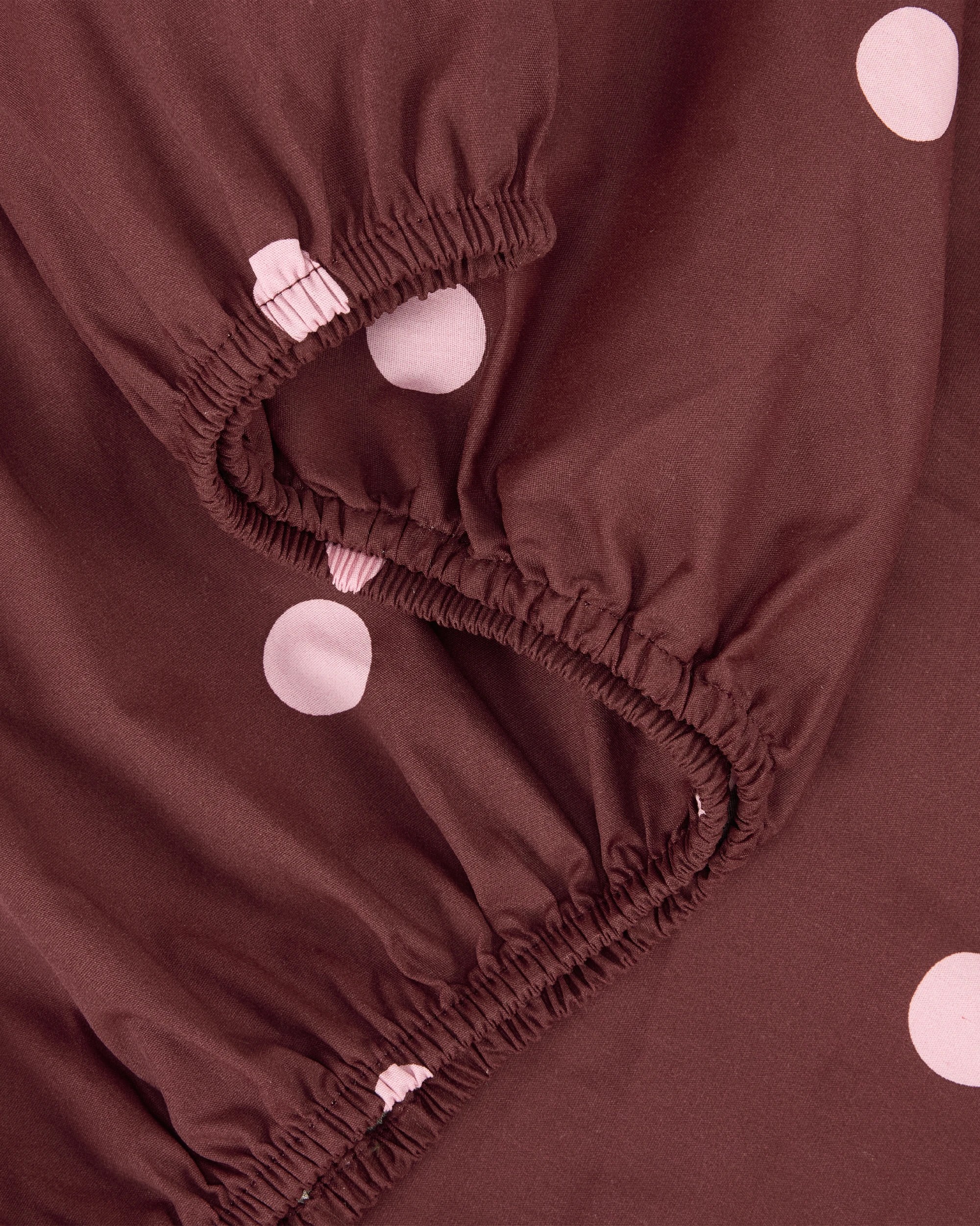 3 250 Thread Count Polka Dot Cotton Sheet Set - Queen Bed, Fig and Pink, 3 of 5