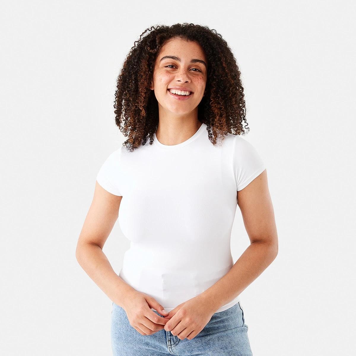 2 Short Sleeve Luxe T-shirt White, 2 of 7