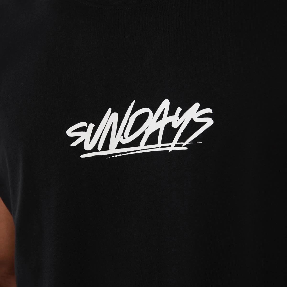 6 Graphic Curved Hem Muscle SUNDAYS, 6 of 6