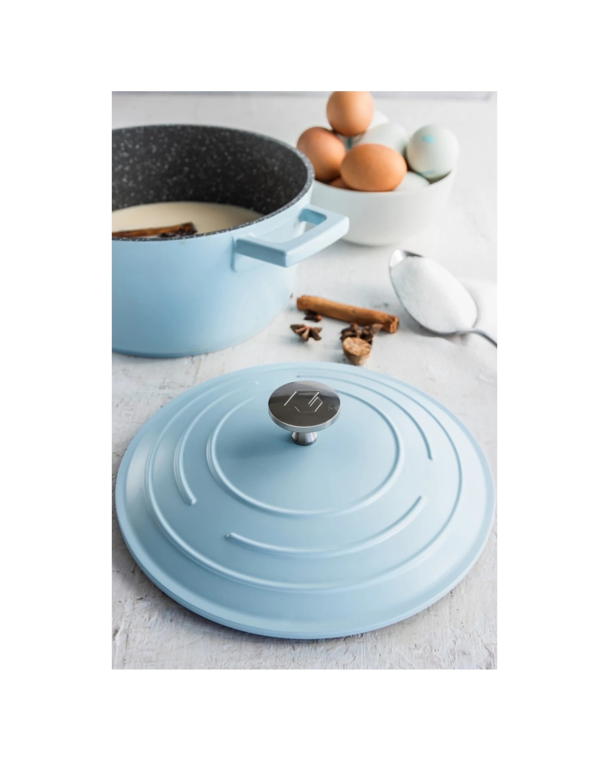 6 MasterCraft Cast Aluminium Casserole Dish Kitchen Cooking Pot 2.5L 20cm, 6 of 7