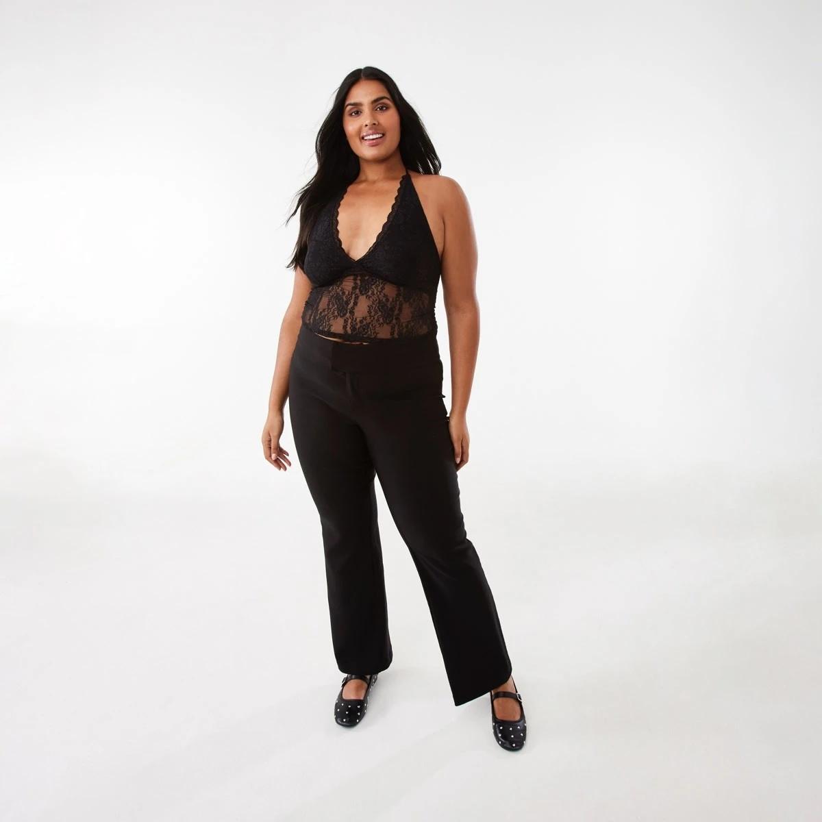 4 Low Rise Flare Pants Black, 4 of 7
