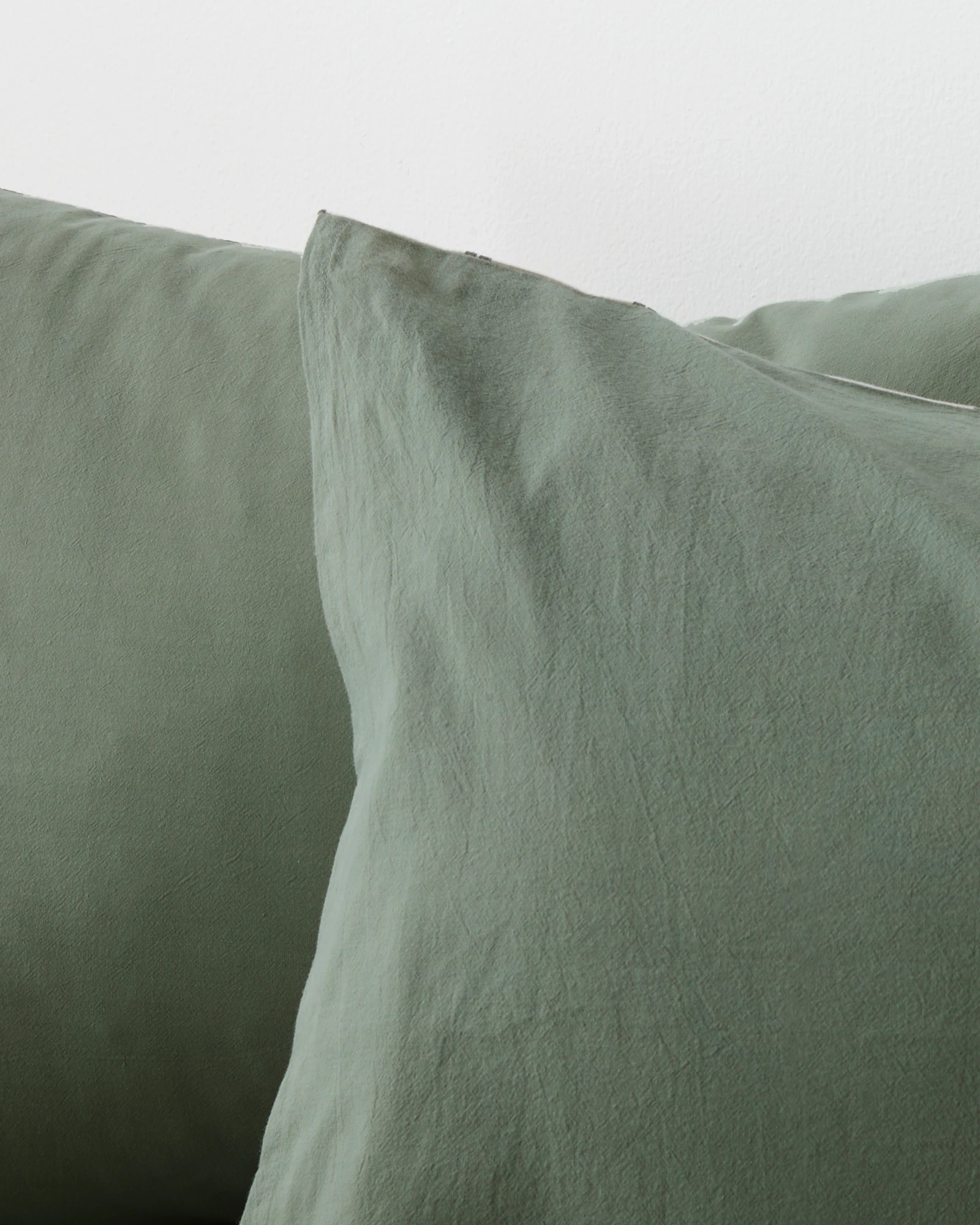3 Arlo Stonewash Stripe 2 Pack Pillowcases - One Size - Green, 3 of 4