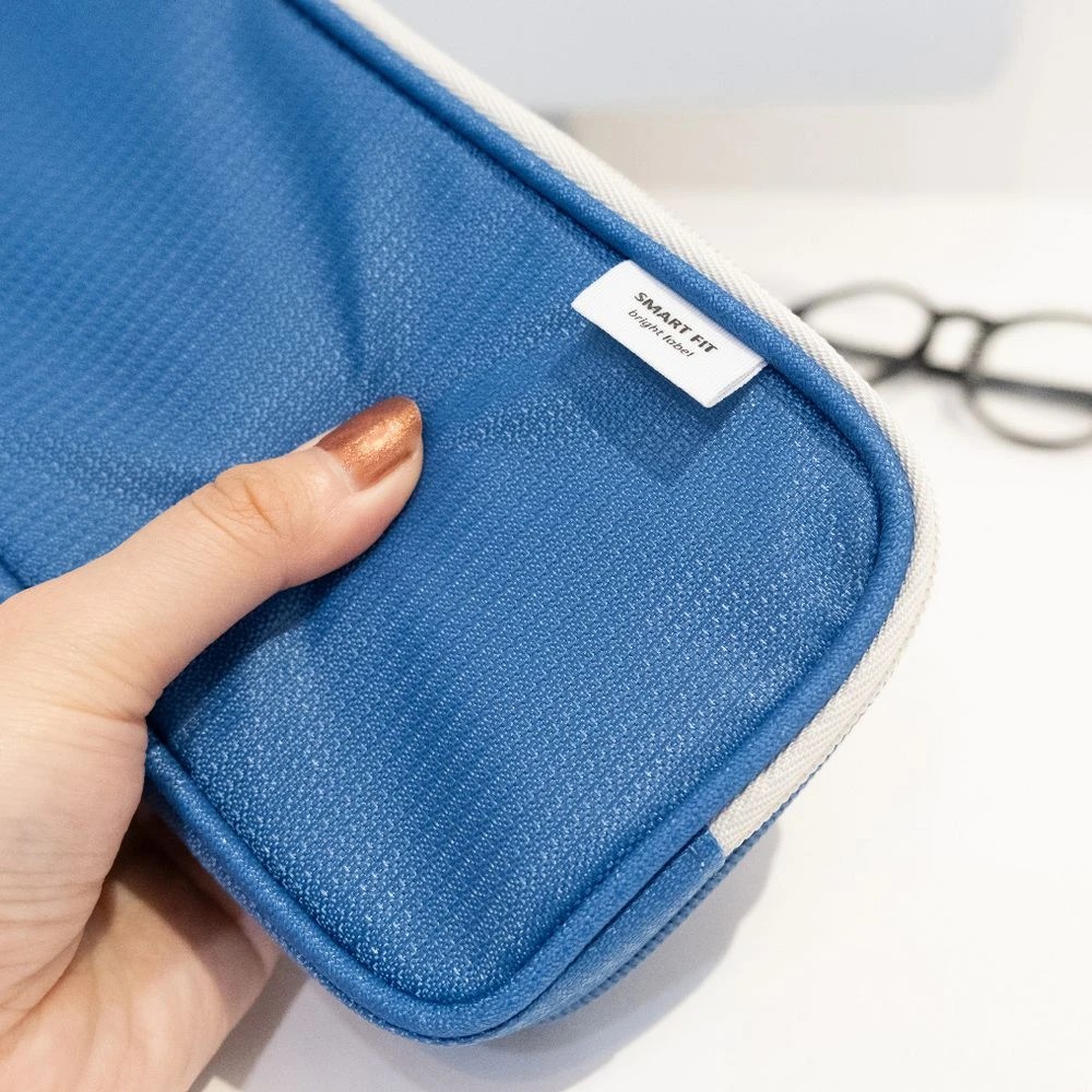 4 Smart Fit Twin Zip Pencil Case Blue, 4 of 5