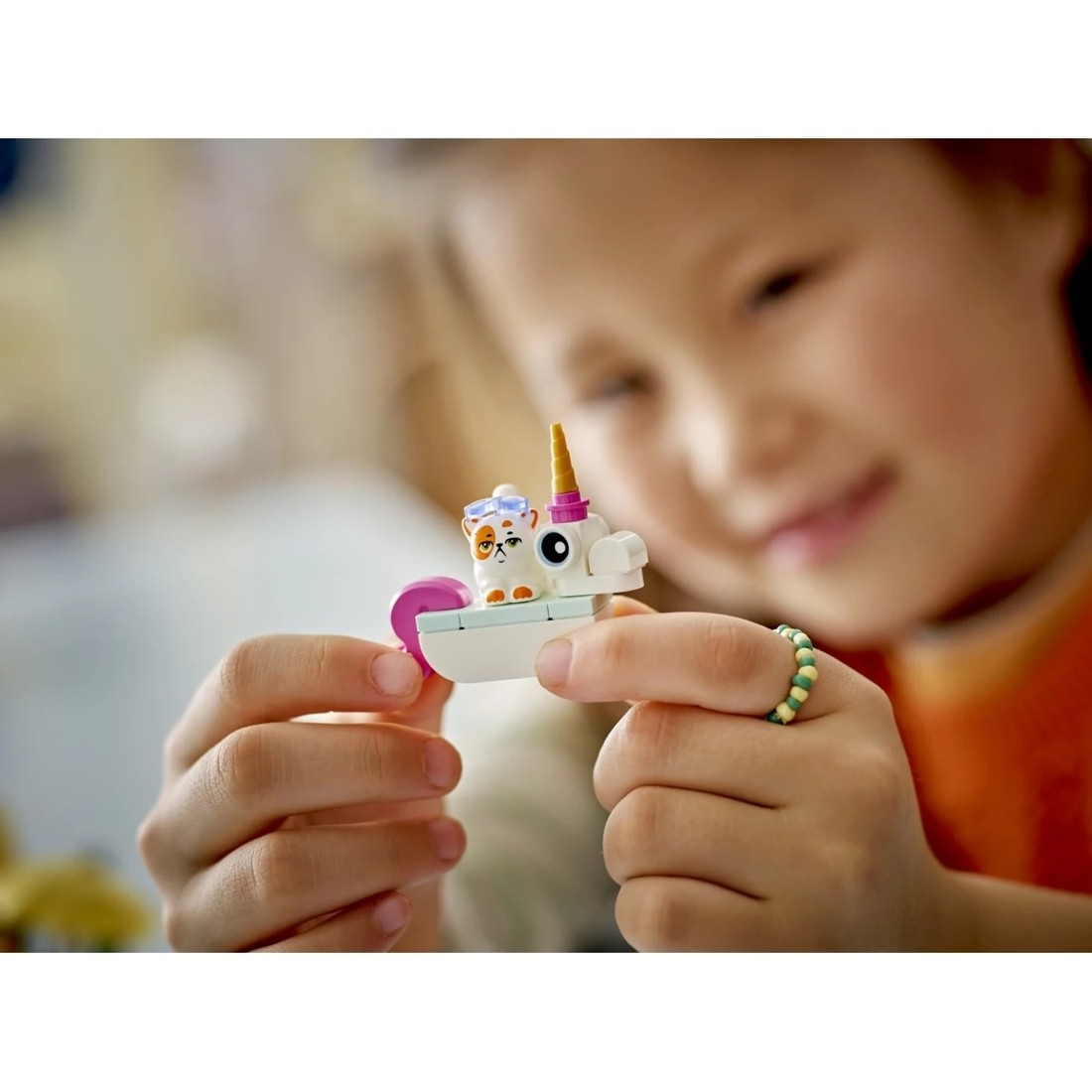 8 LEGO Friends Unicorn & Flamingo Pool Party 42658, 8 of 11