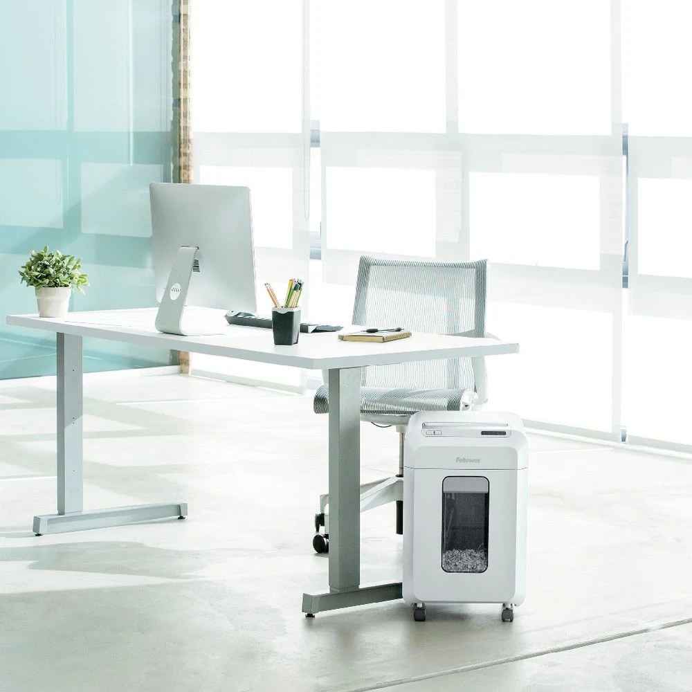 6 Fellowes 12MS Micro-cut Shredder, 6 of 7