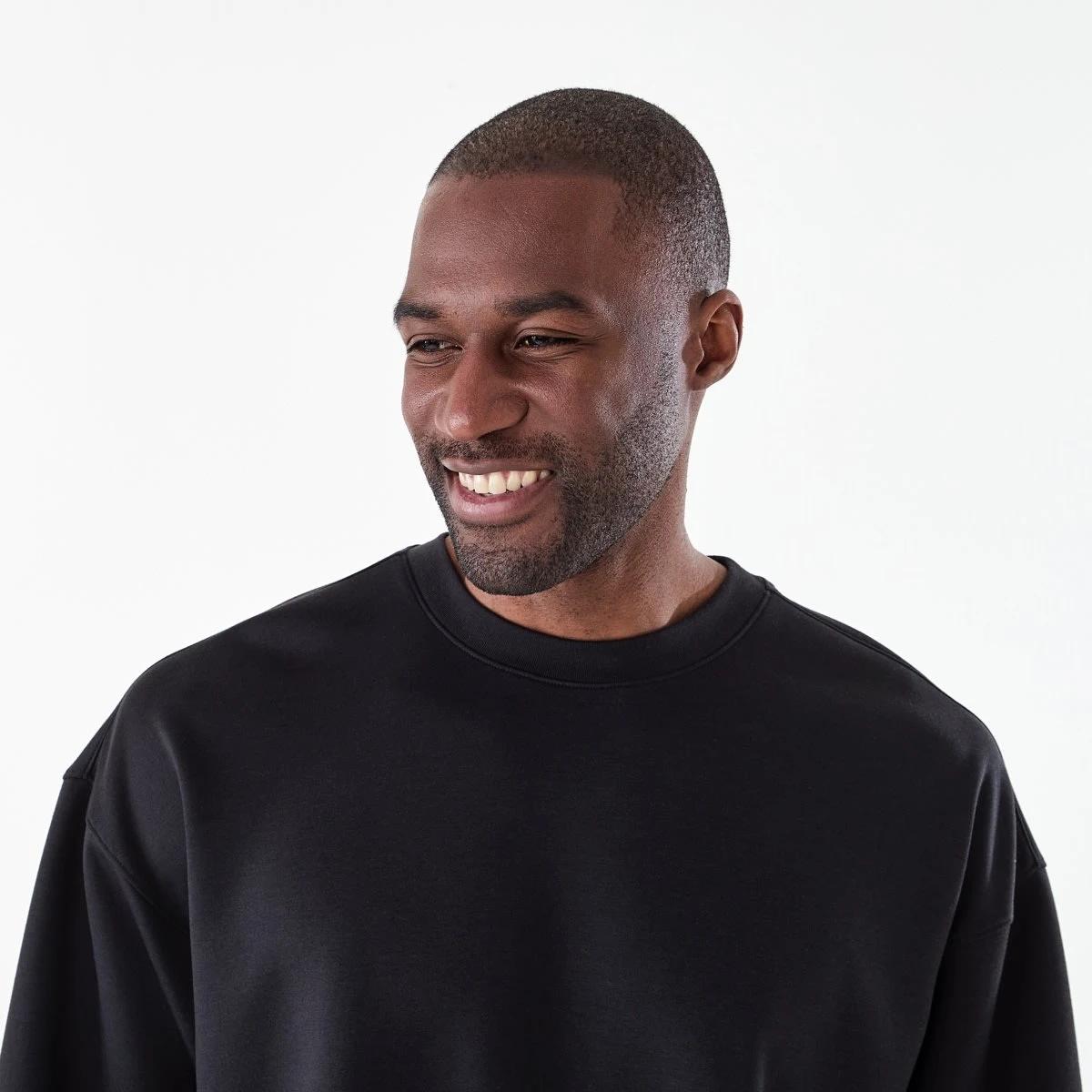 4 Active Mens Relaxed Scuba Crew Neck Sweatshirt BLACK, 4 of 6
