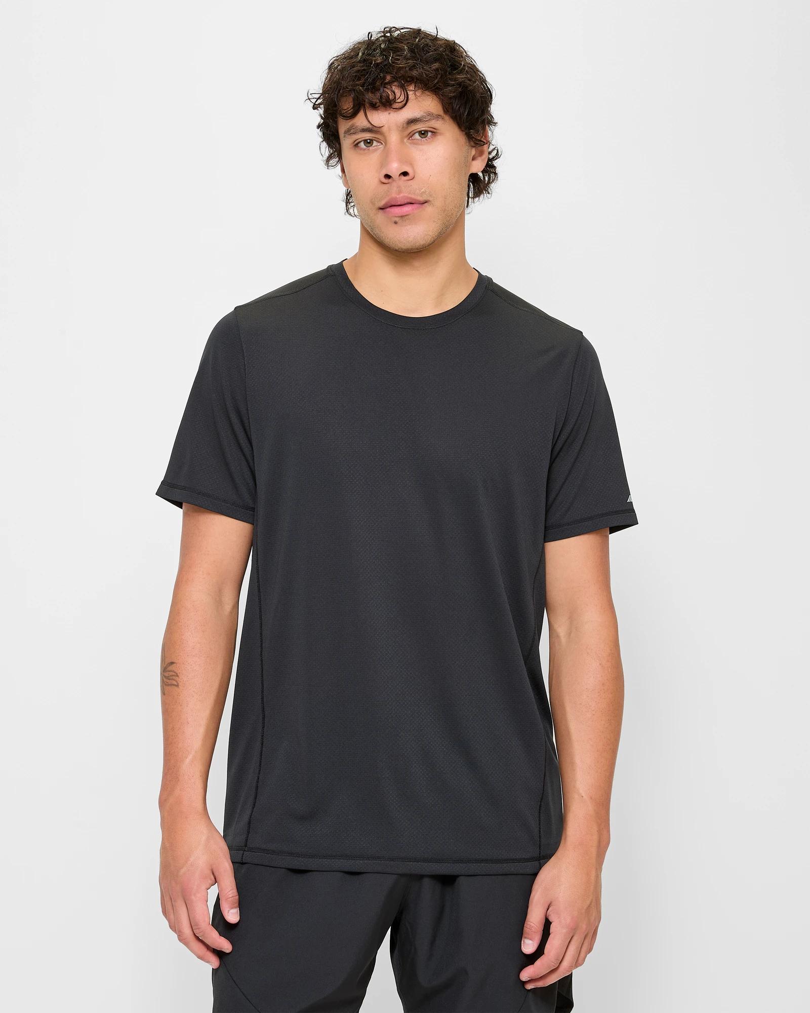 1 Target Active Core Training T-Shirt BLACK, 1 of 5