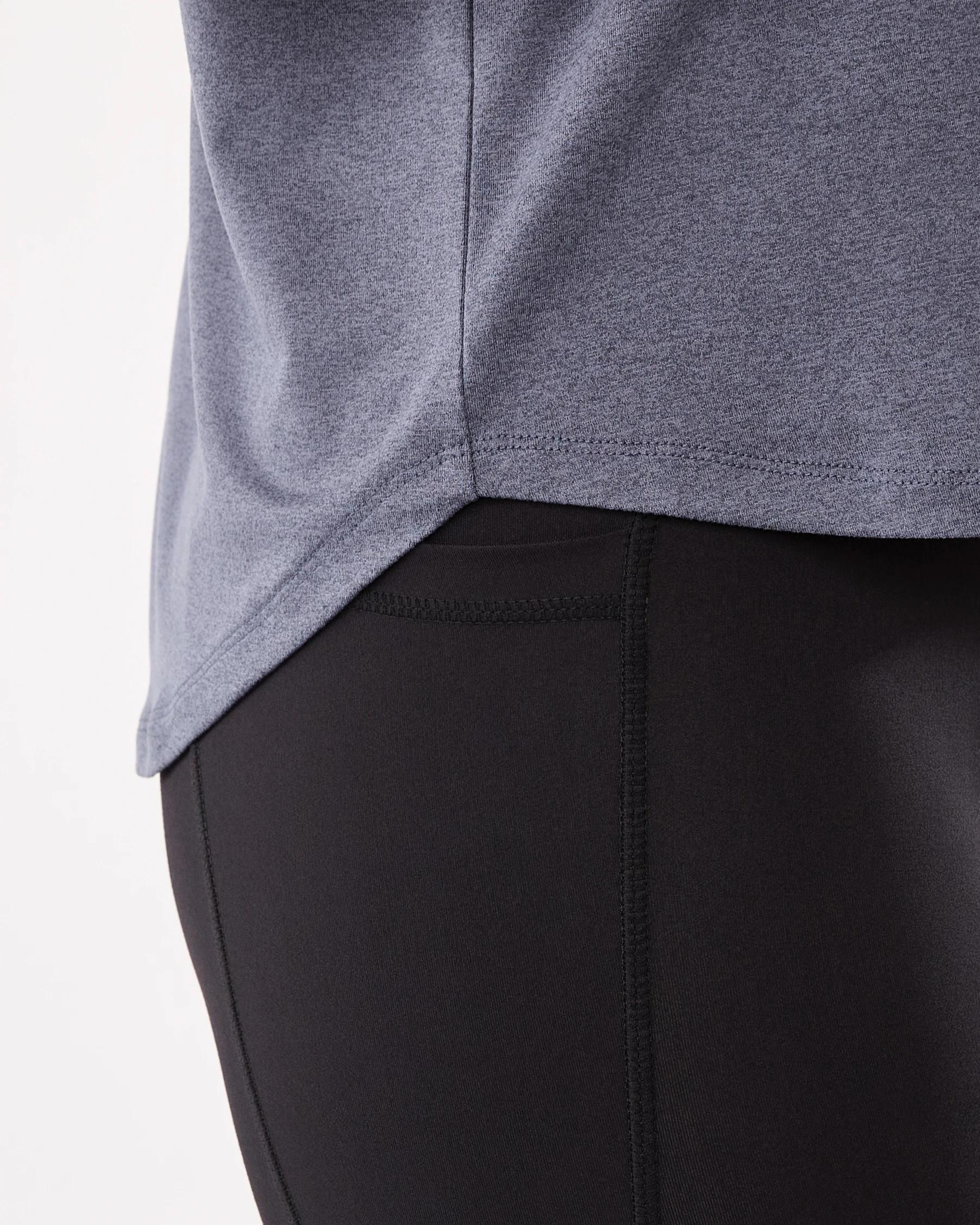 7 Active Womens Twist Back Studio T-shirt Wshed Navy, 7 of 7