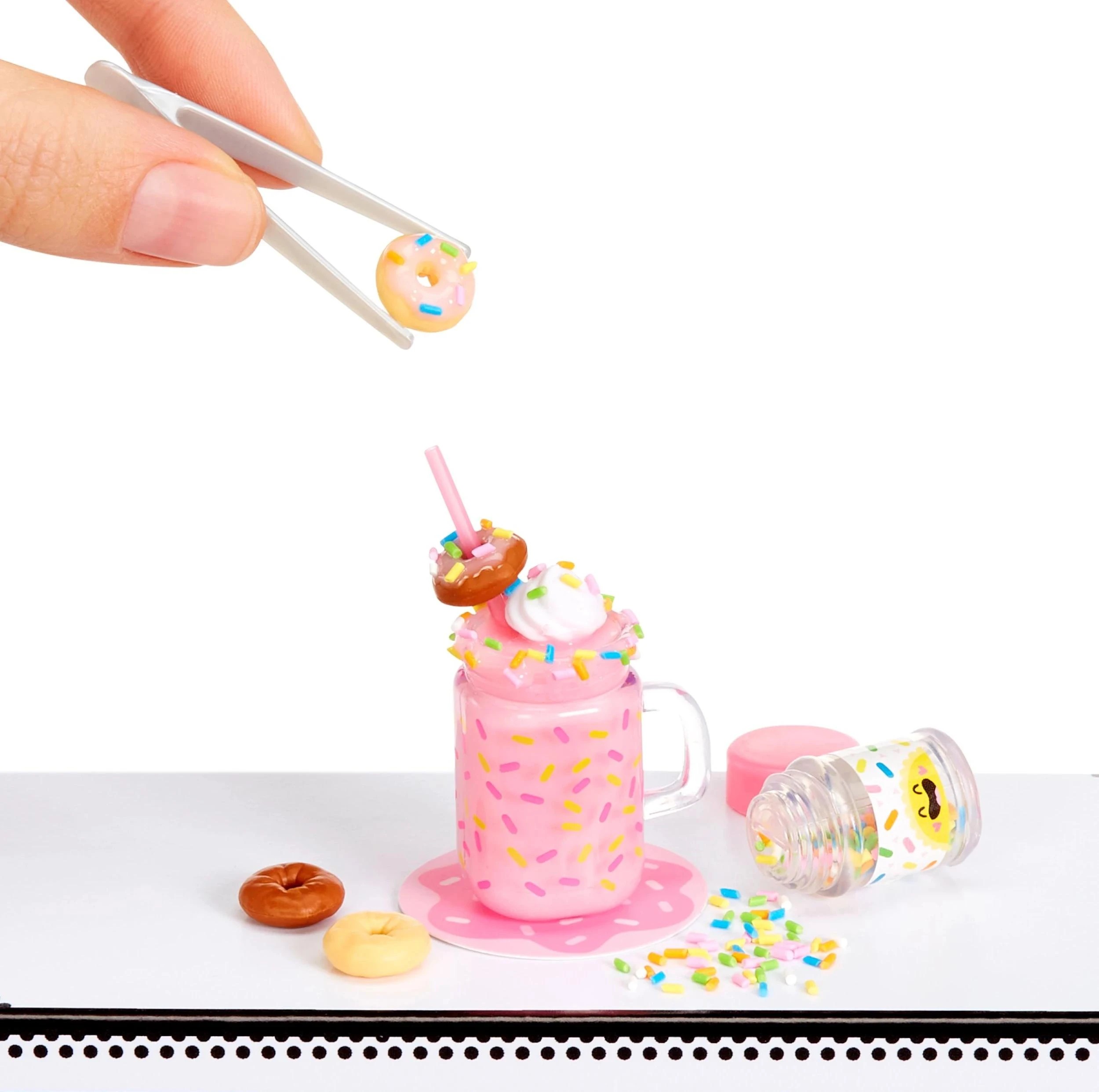 3 MGA's Miniverse- Make It Mini Foods: Diner PDQ Series 4 - Assorted - Multi, 3 of 7