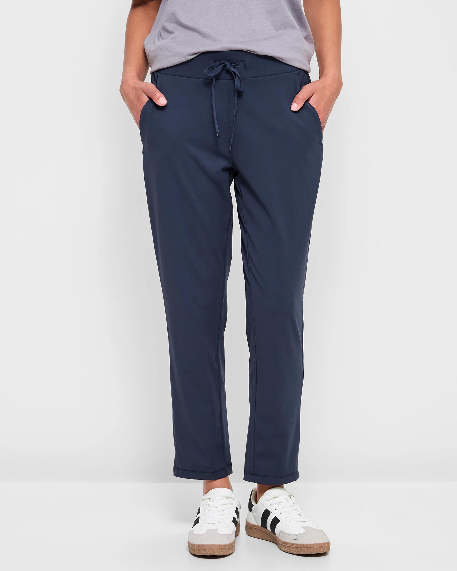 1 Target Active 7/8 Length Relaxed Travel Pants NAVY BLUE, 1 of 5