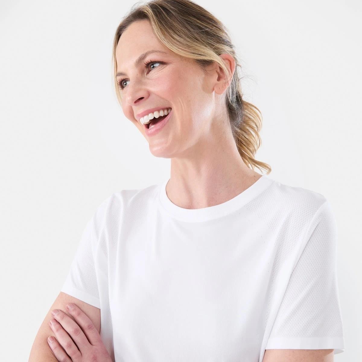 4 Active Womens Seamfree Crew Neck T-shirt WHITE, 4 of 6