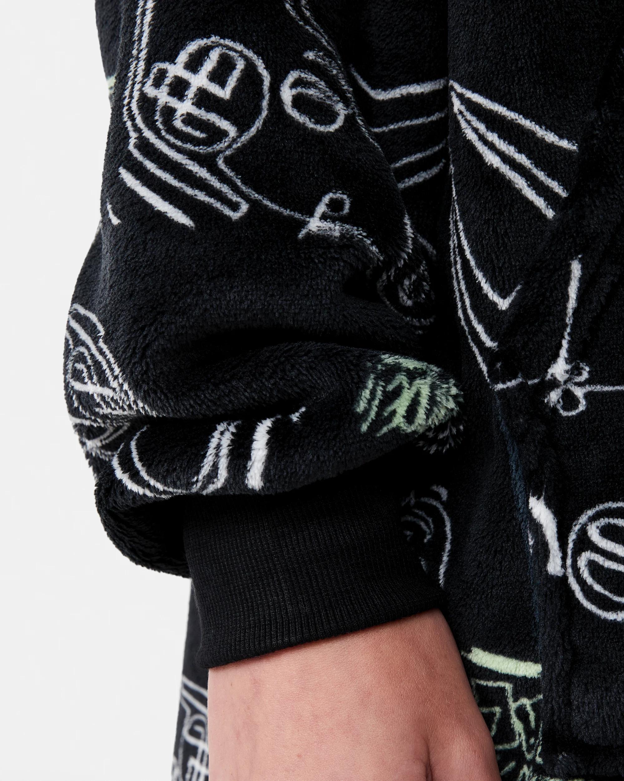 6 Pull Over Gown Blk Cntrls, 6 of 7