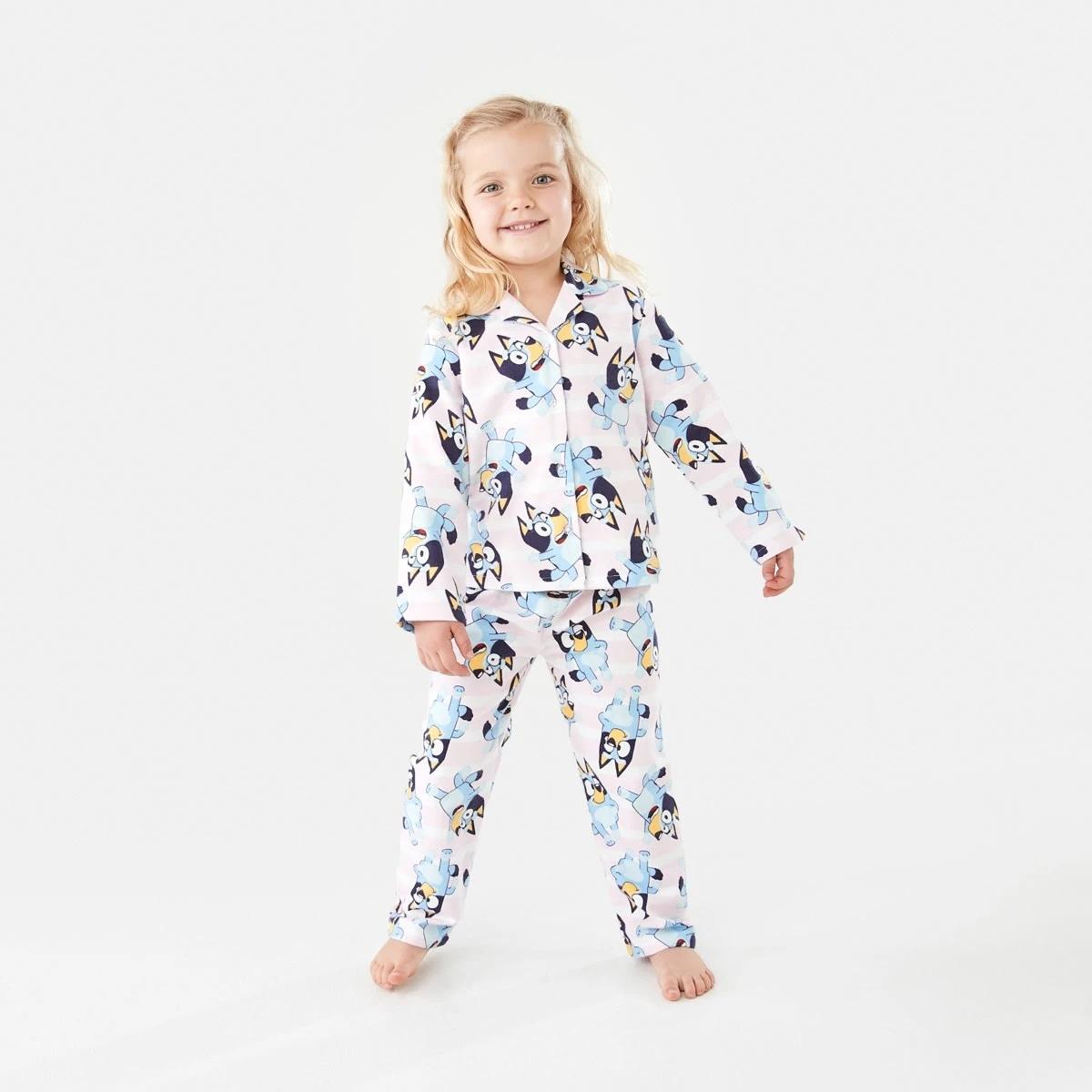 1 Bluey License Pyjama Set Bluey, 1 of 10