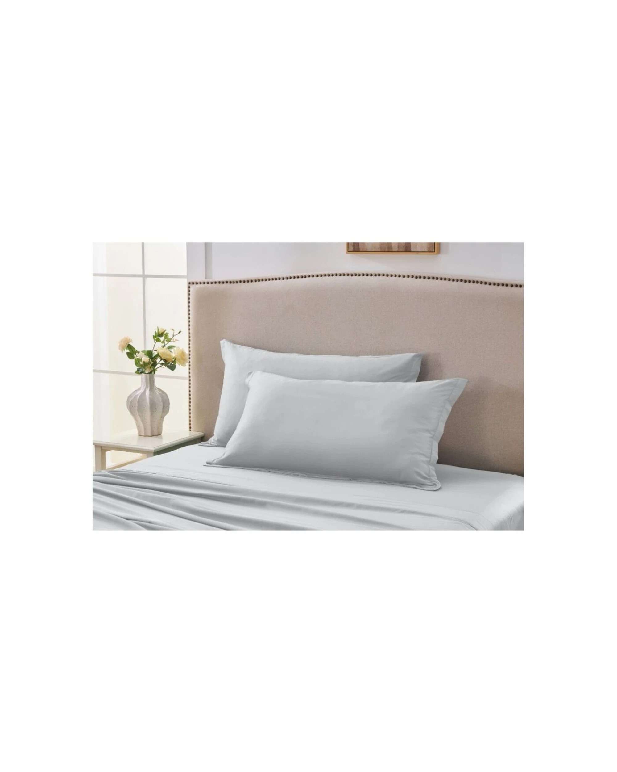1 Grosvenor House Egyptian Cotton Tailored Pillowcase 500TC - Silver, 1 of 2