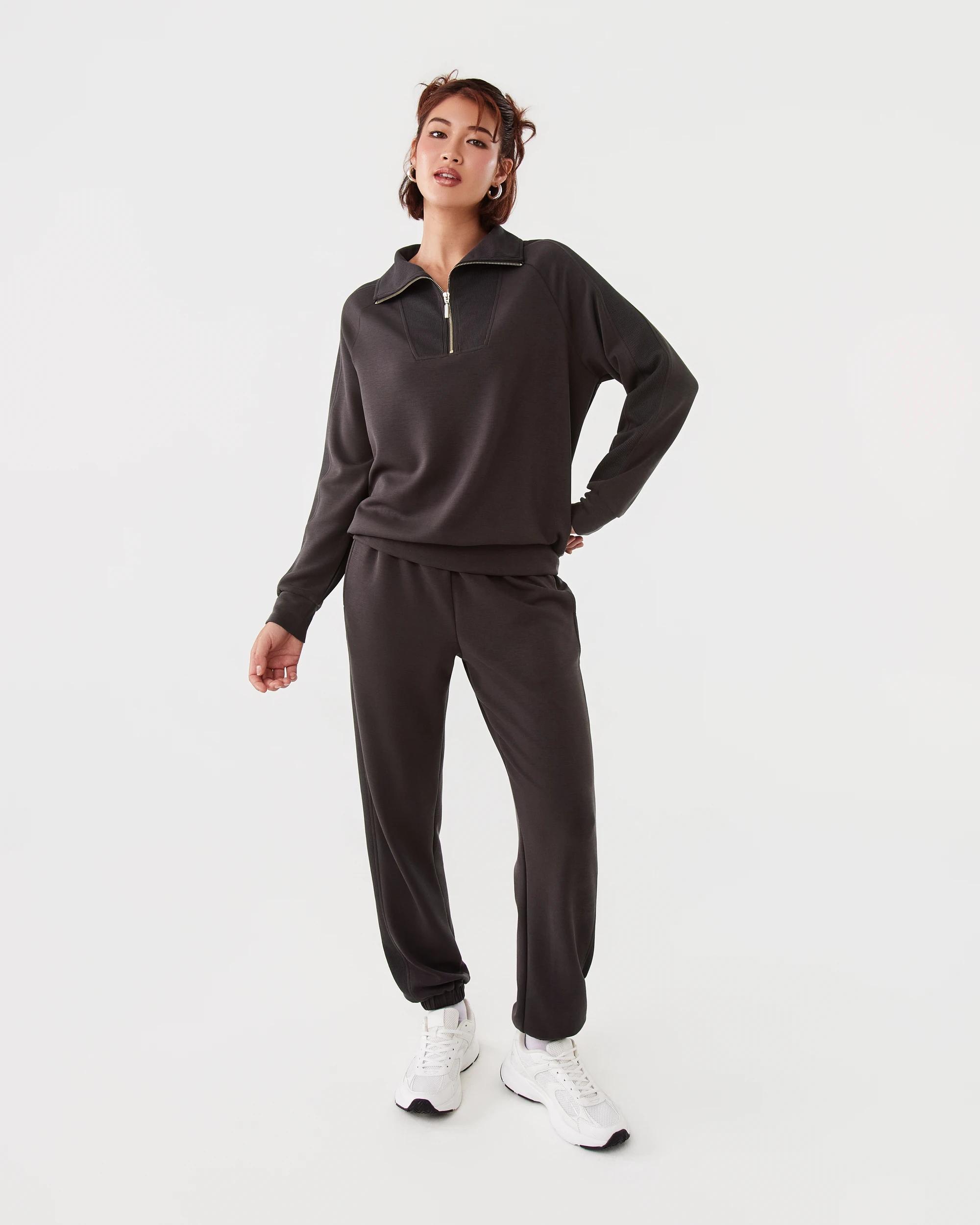 2 Active Womens Soft Modal Quarter Zip Jumper Espresso, 2 of 8