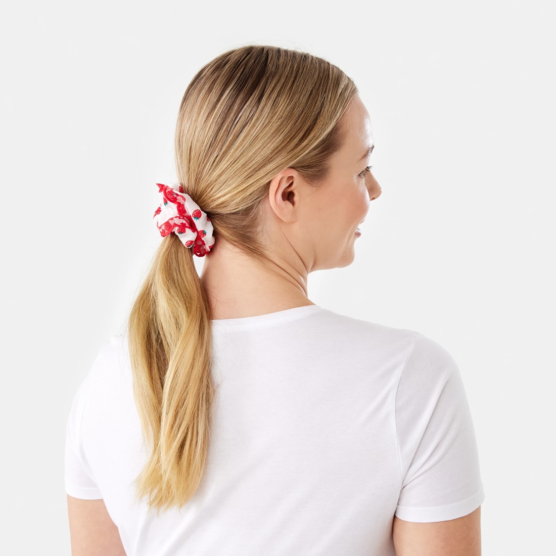 3 2 Pack Strawberry and Gingham Hair Scrunchies - Red and White, 3 of 4