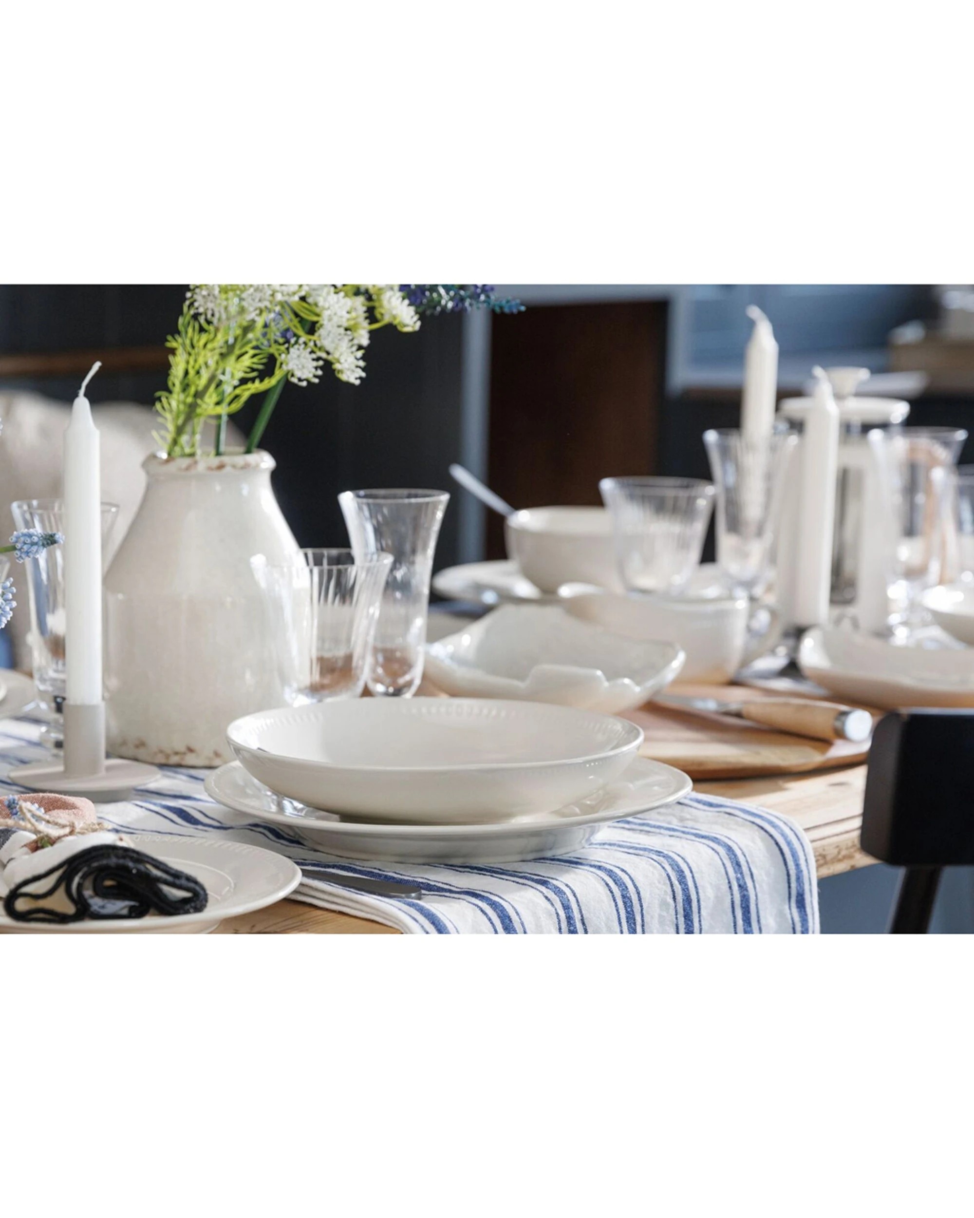 5 Mikasa 4pc Stoneware Dinner Plate Set 27cm Durable Classic Design - White, 5 of 7