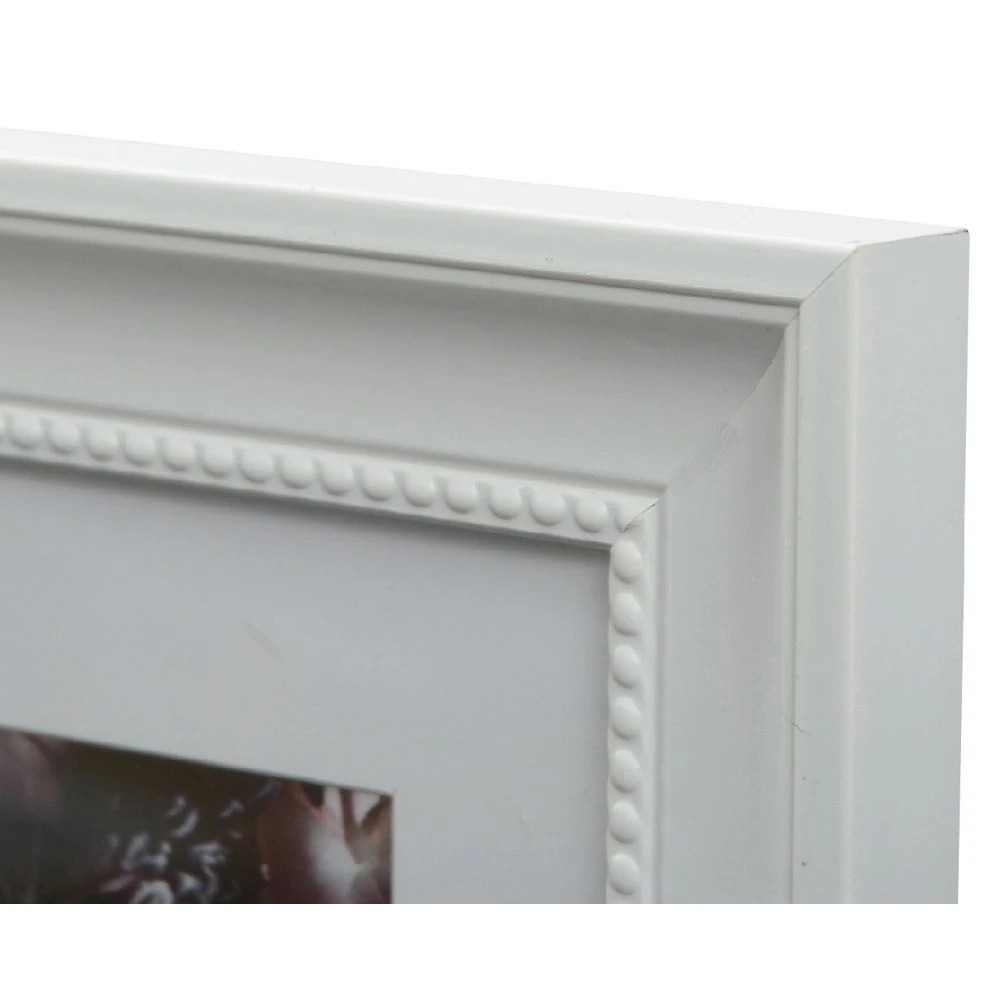 3 Heritage 6x8" Frame White, 3 of 5