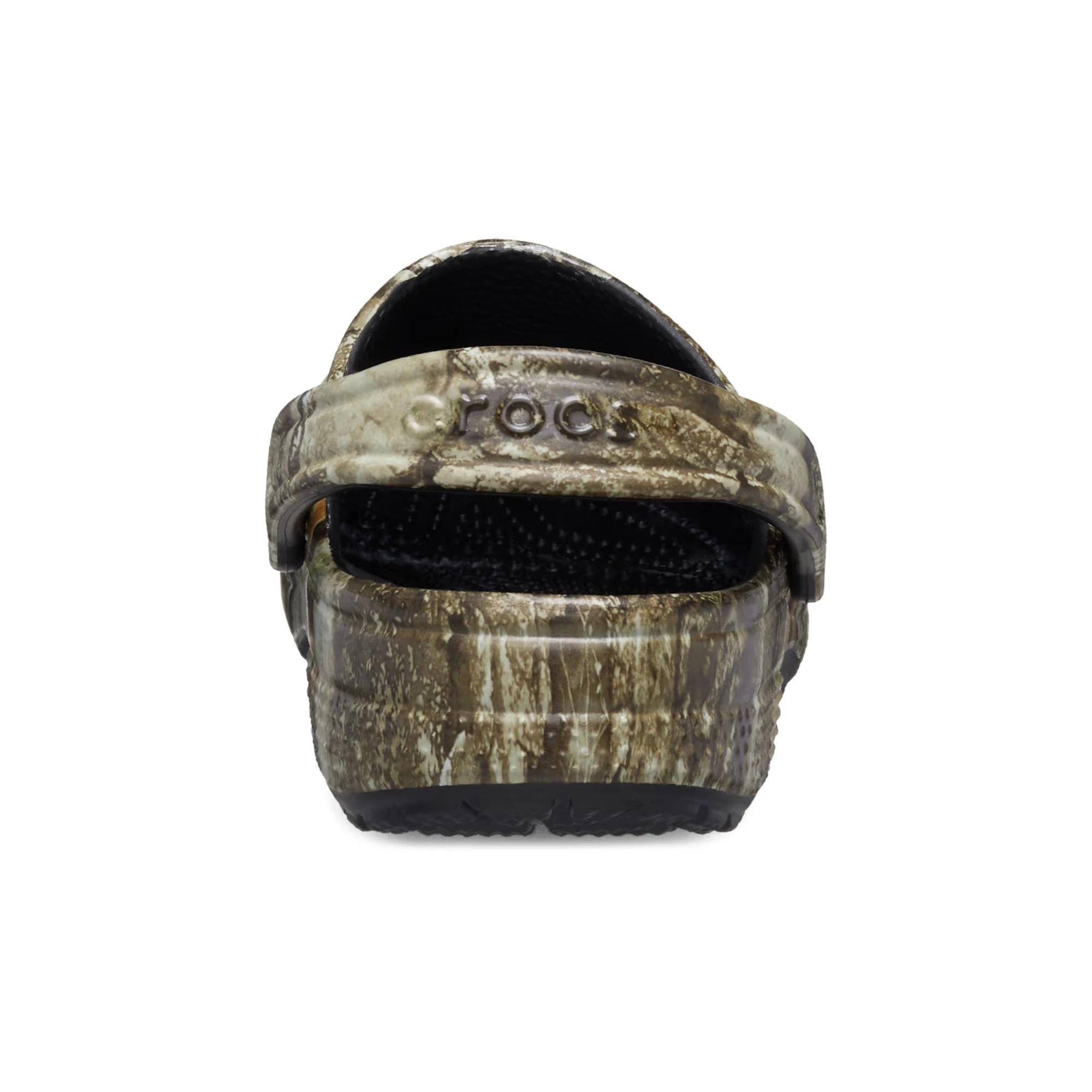 5 Crocs Unisex Realtree APX Classic Clog Sandals CAMO, 5 of 6