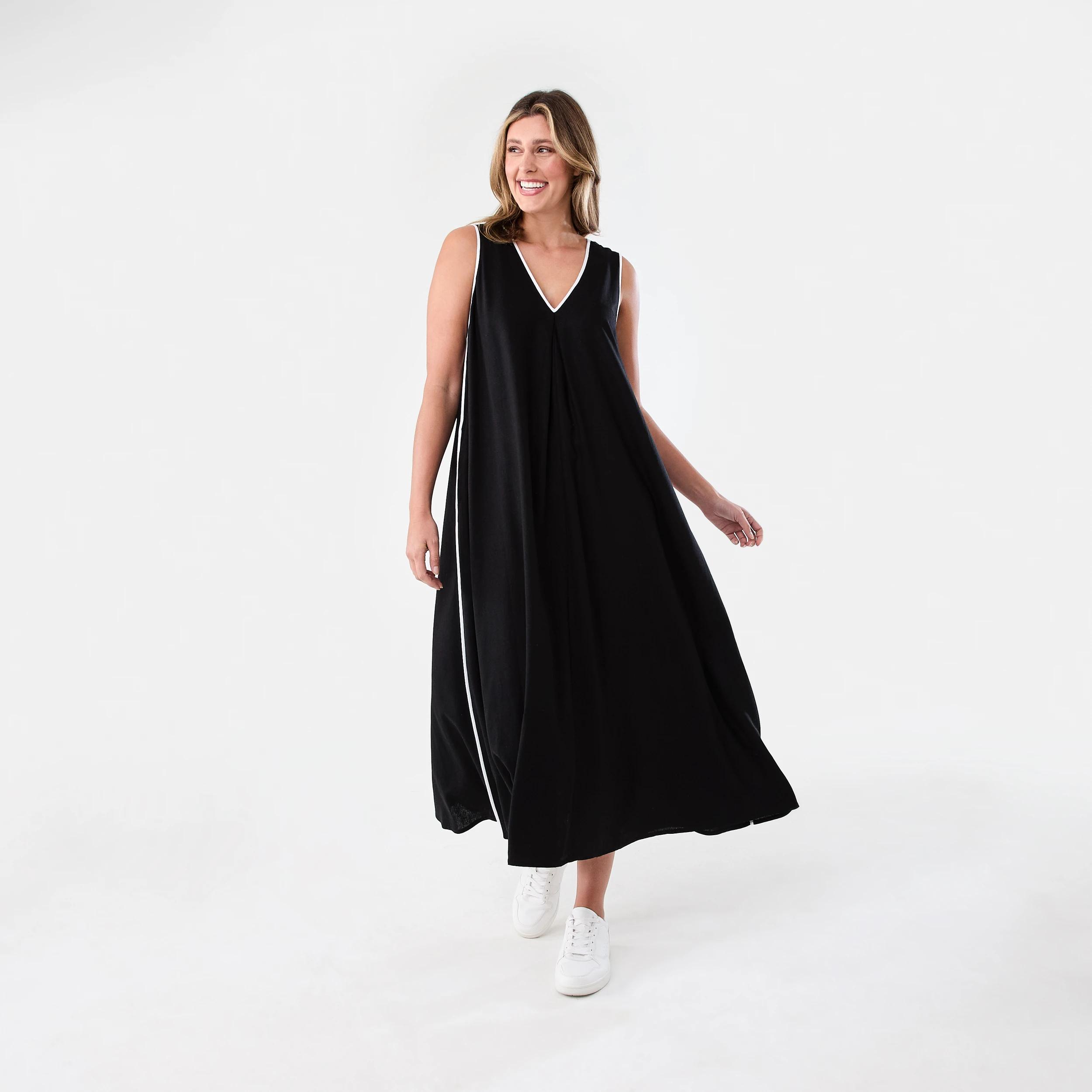 1 Sleeveless Trim Detail Maxi Dress Black, 1 of 7
