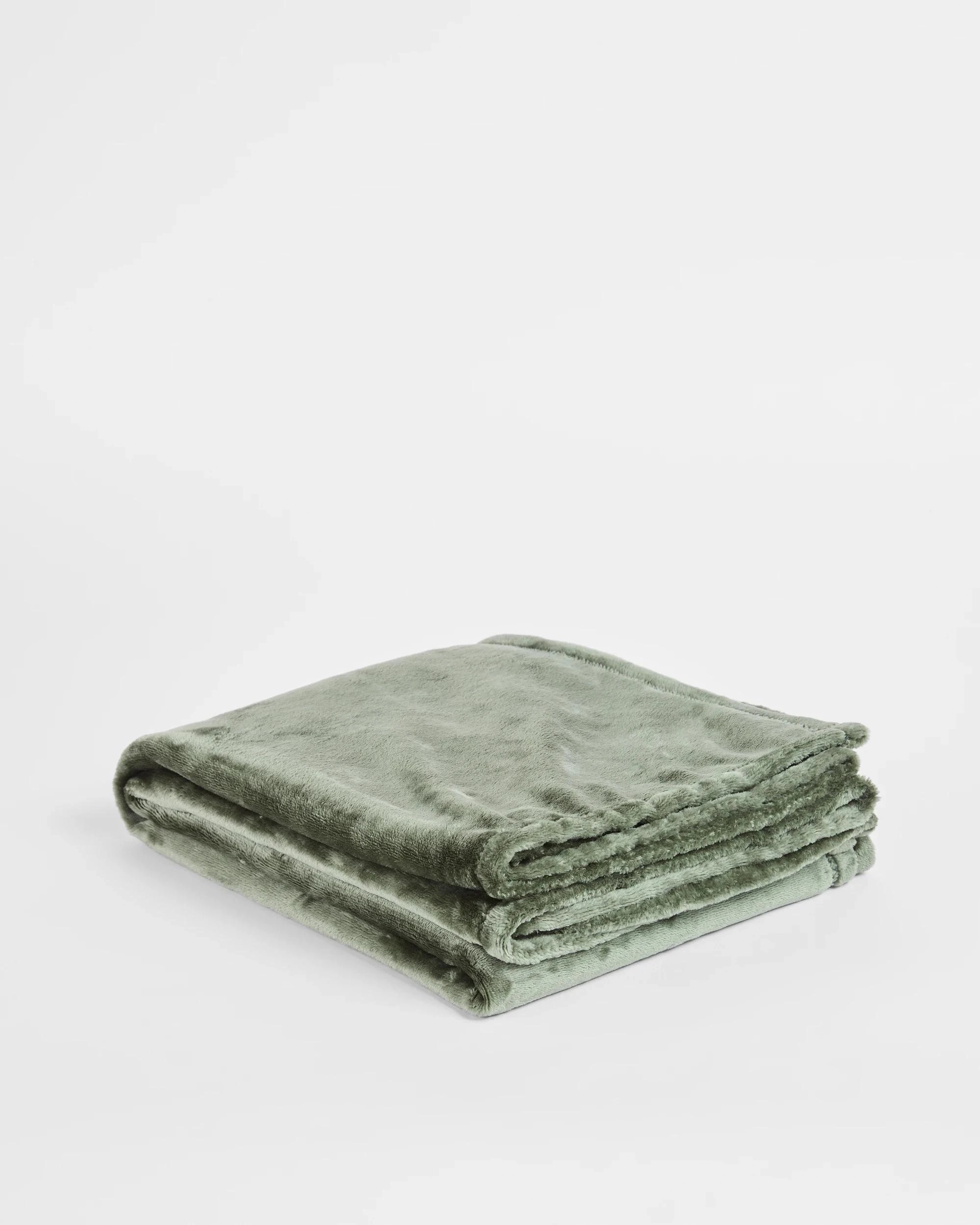 1 Target Ivy Super Soft Throw - Queen Bed - Green, 1 of 3