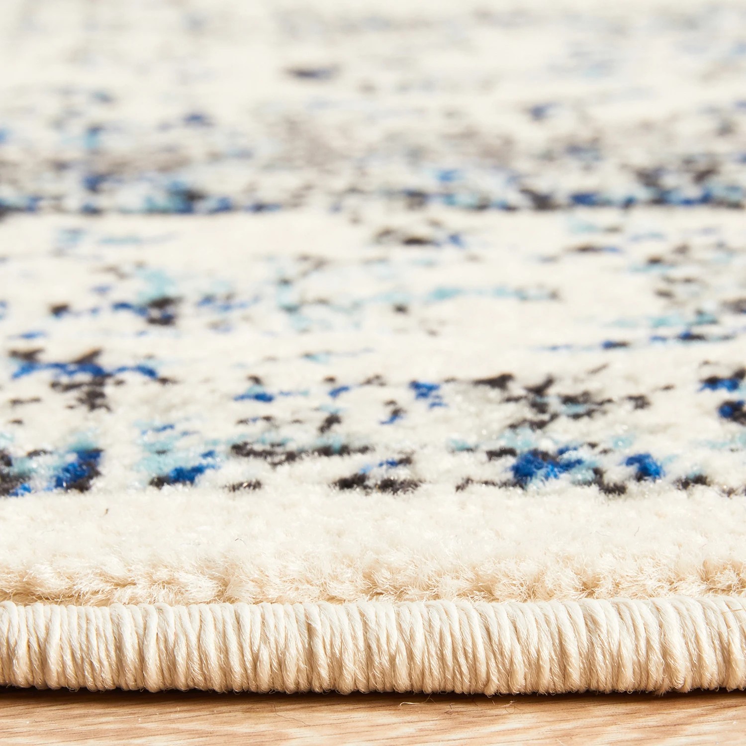 7 Common Ground Rugs Encore 251 150x150cm Round - Small Pet Friendly Rug - White, 7 of 7