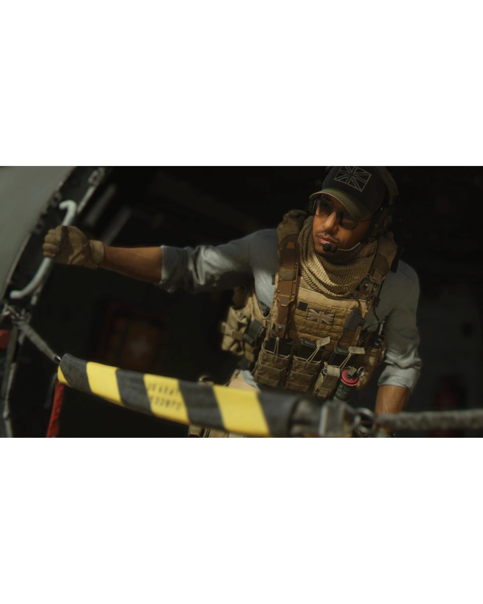 7 Call of Duty Modern Warfare II Cross-Gen Bundle - Xbox Series X, Xbox One, 7 of 10