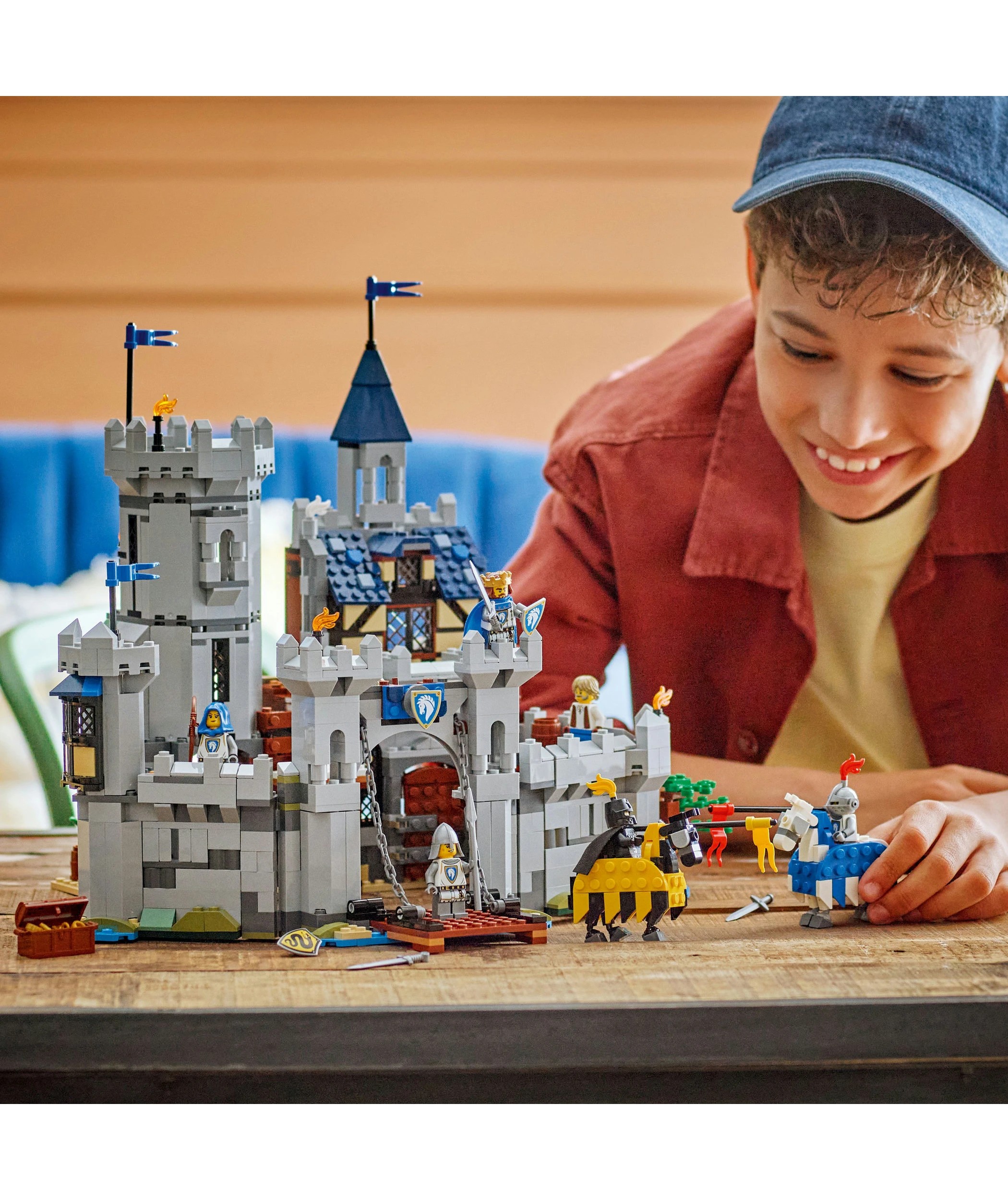 8 LEGO Creator Medieval Horse Knight Castle 31168, 8 of 10