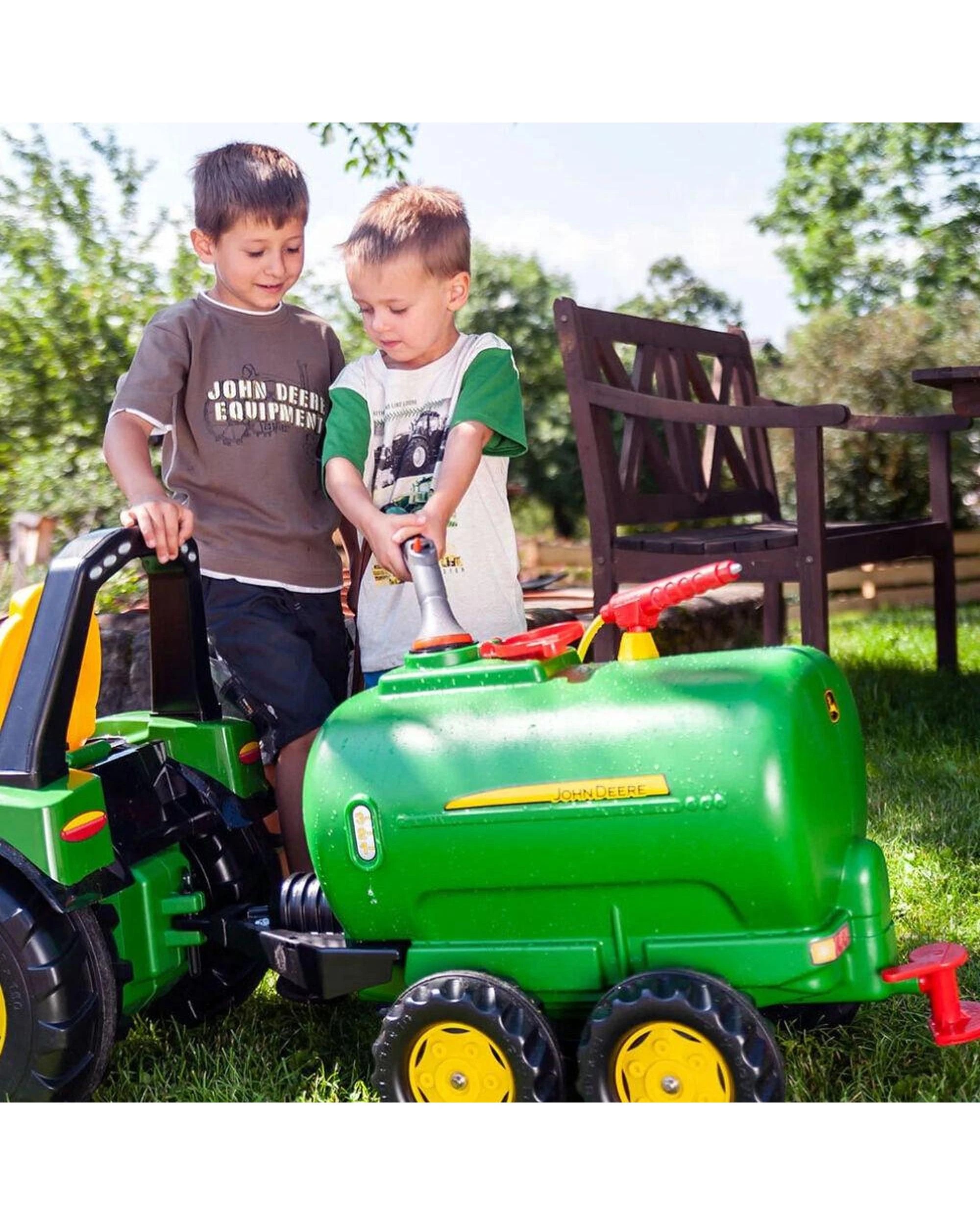 2 John Deere Rolly Kid Water Tanker & Spray Pump Ages 3  10y, 2 of 4