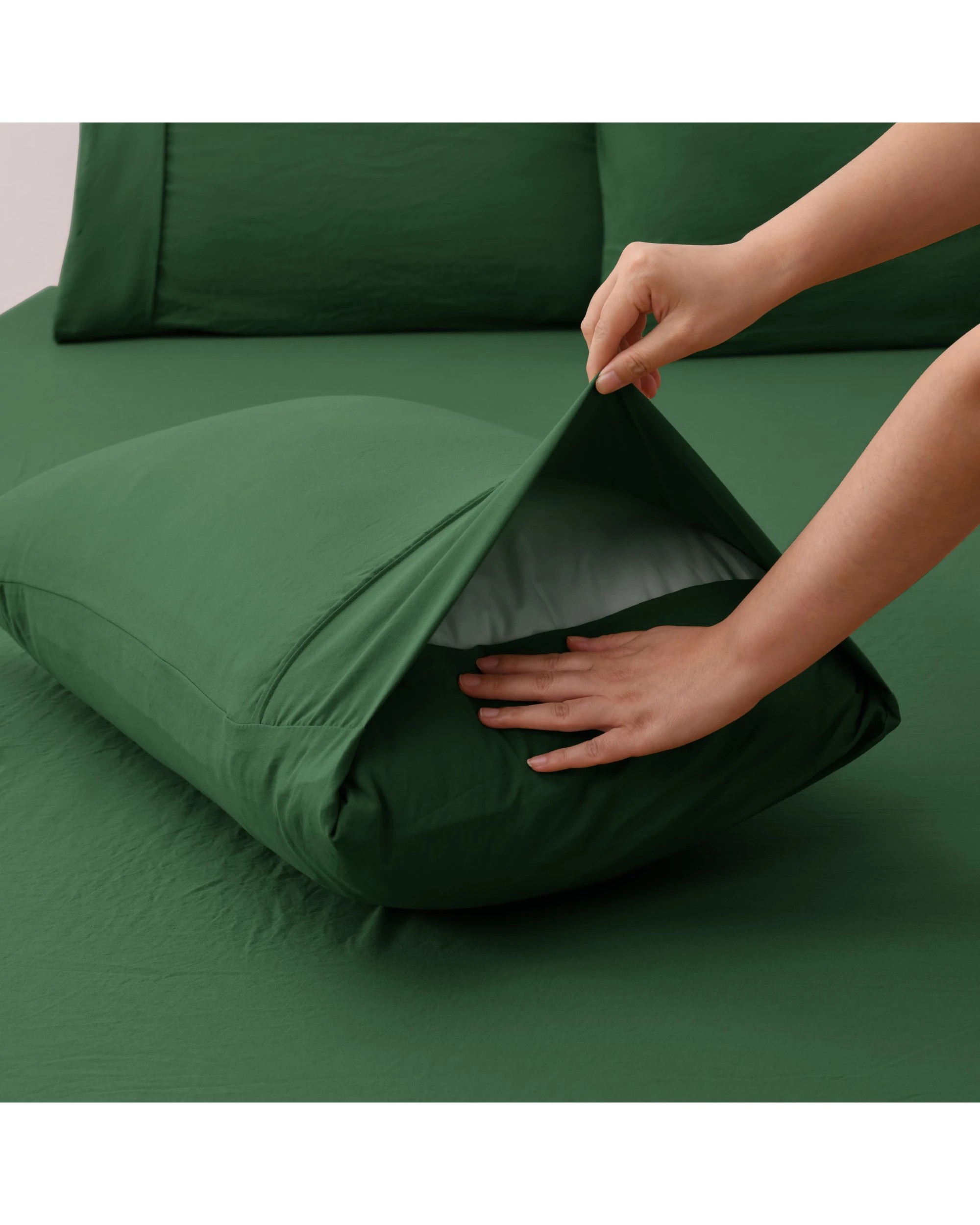 5 Dreamaker Superfine Washed Microfibre Quilt Cover Set - Double Bed - Hunter Green, 5 of 7