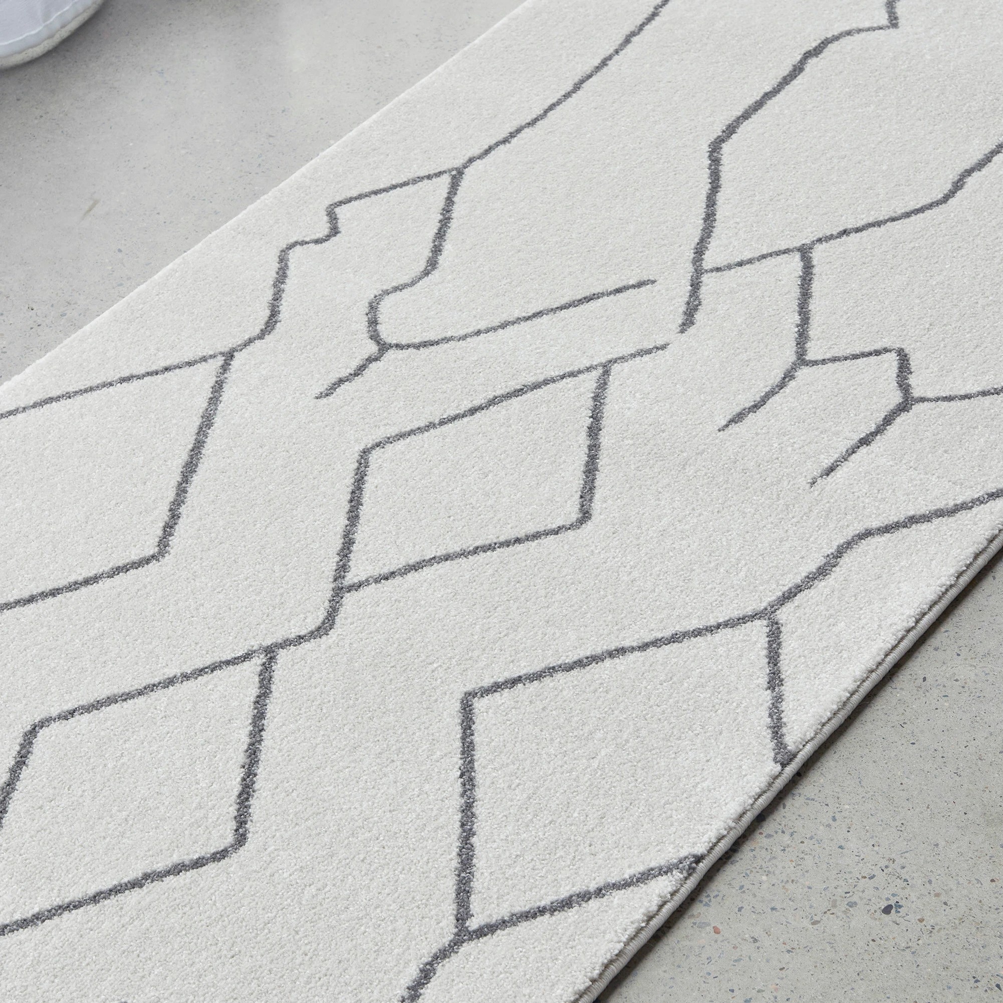 2 Common Ground Rugs Elysium Ivy 300x80 cm Rug - Natural, 2 of 4