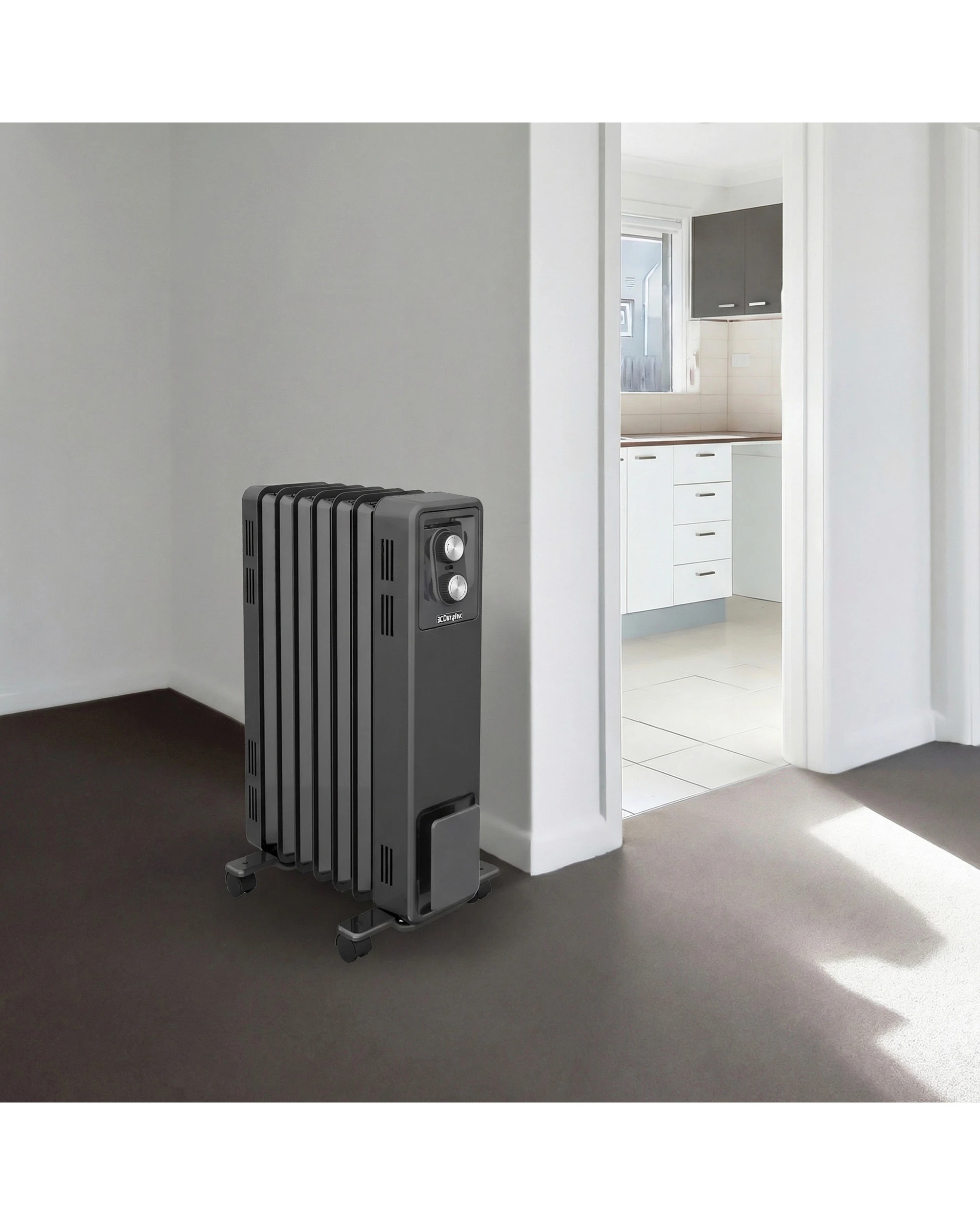 5 Dimplex 1.5kW Oil Free Column Heater with Thermostat, 5 of 8