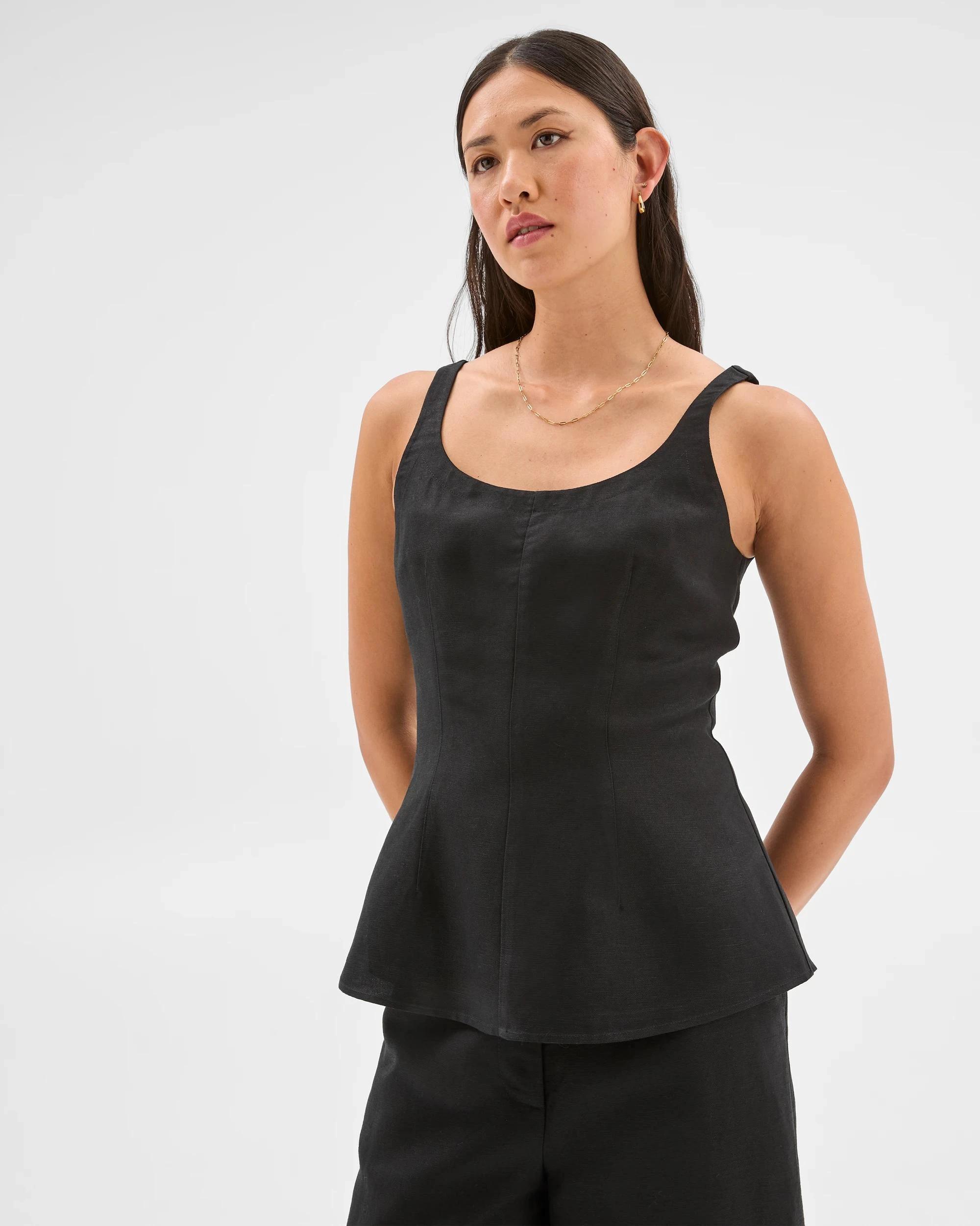 3 Linen Blend Sleeveless Tailored Top - Preview BLACK, 3 of 6