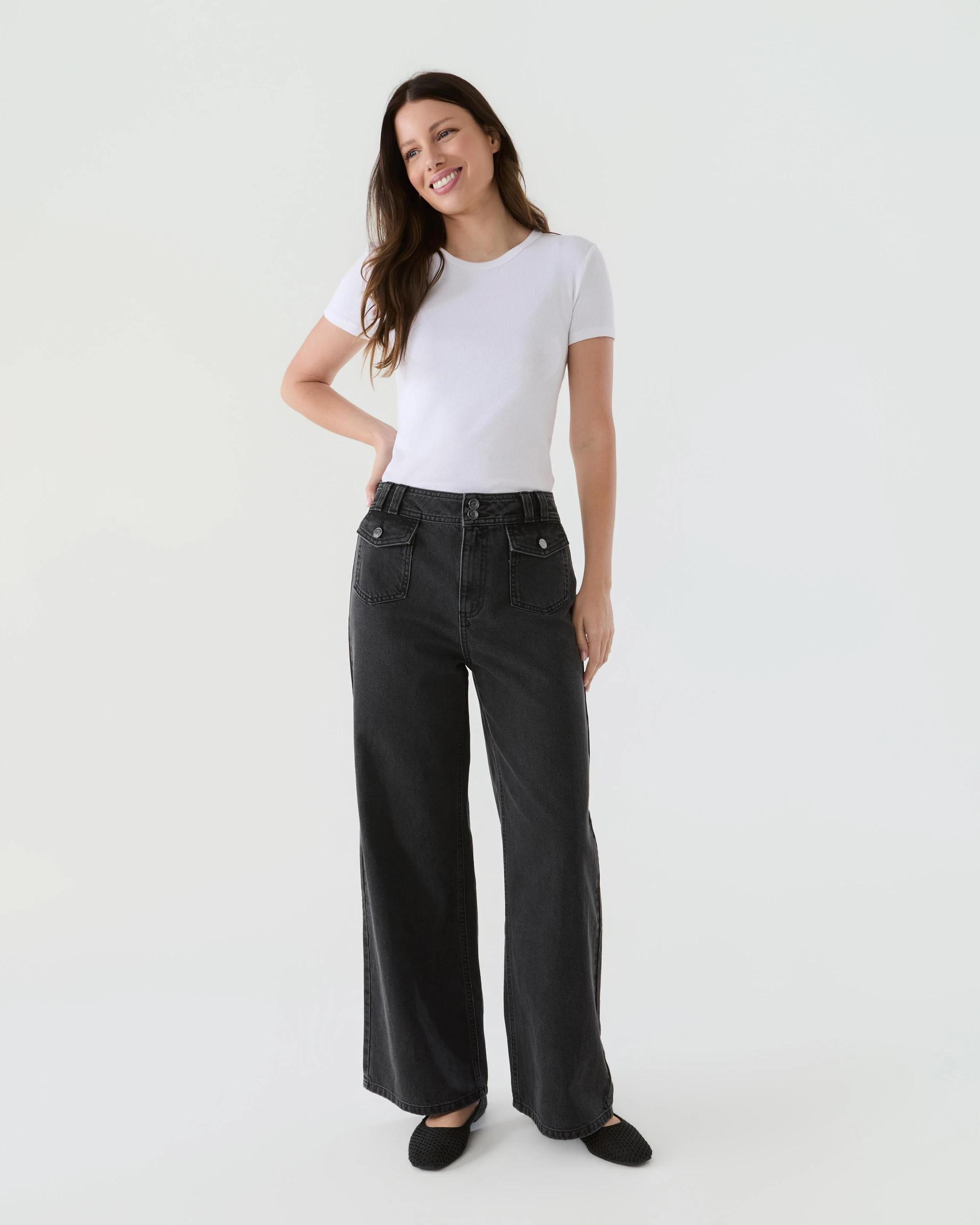 7 Detail Pocket Jeans Black Wash, 7 of 7