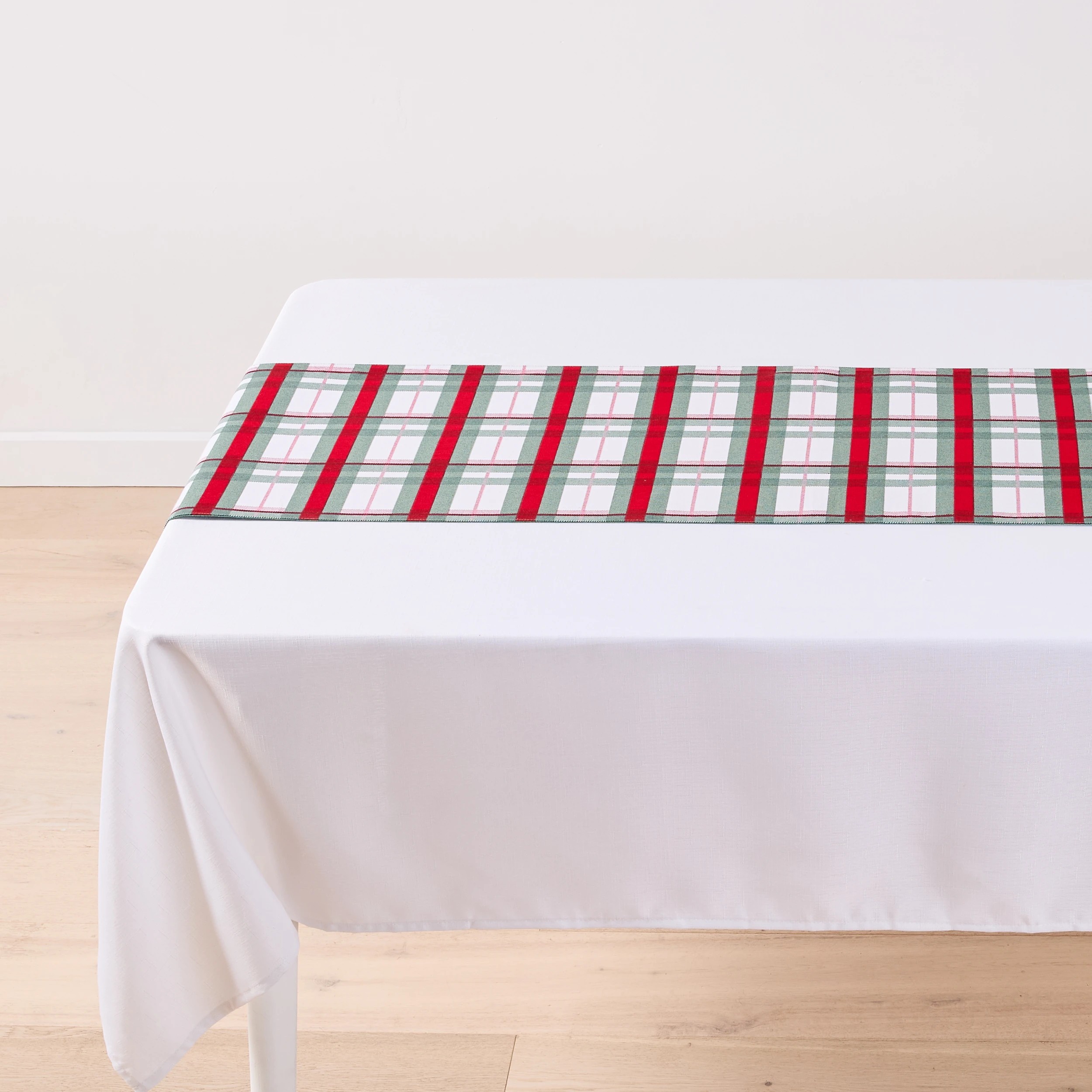 5 Plaid Table Runner, 5 of 8