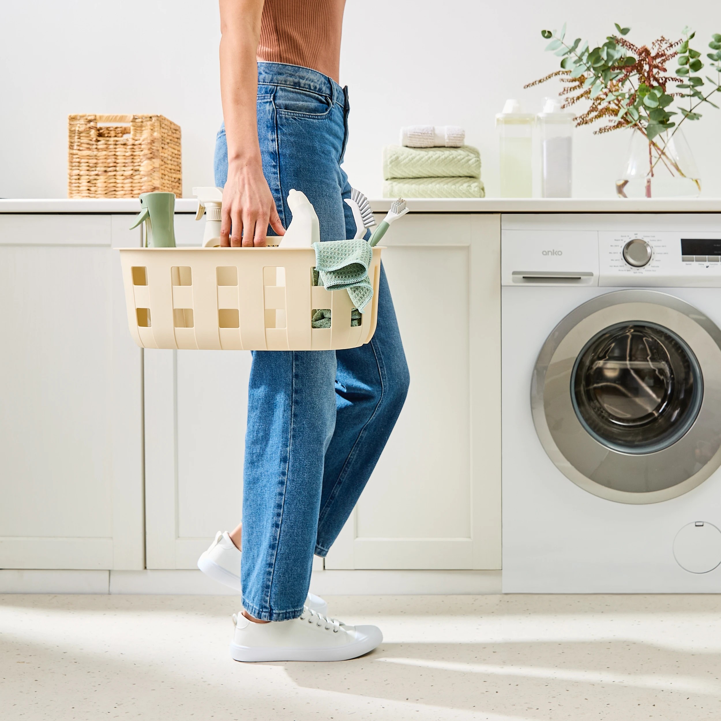 1 Trellis Cleaning Caddy, 1 of 9