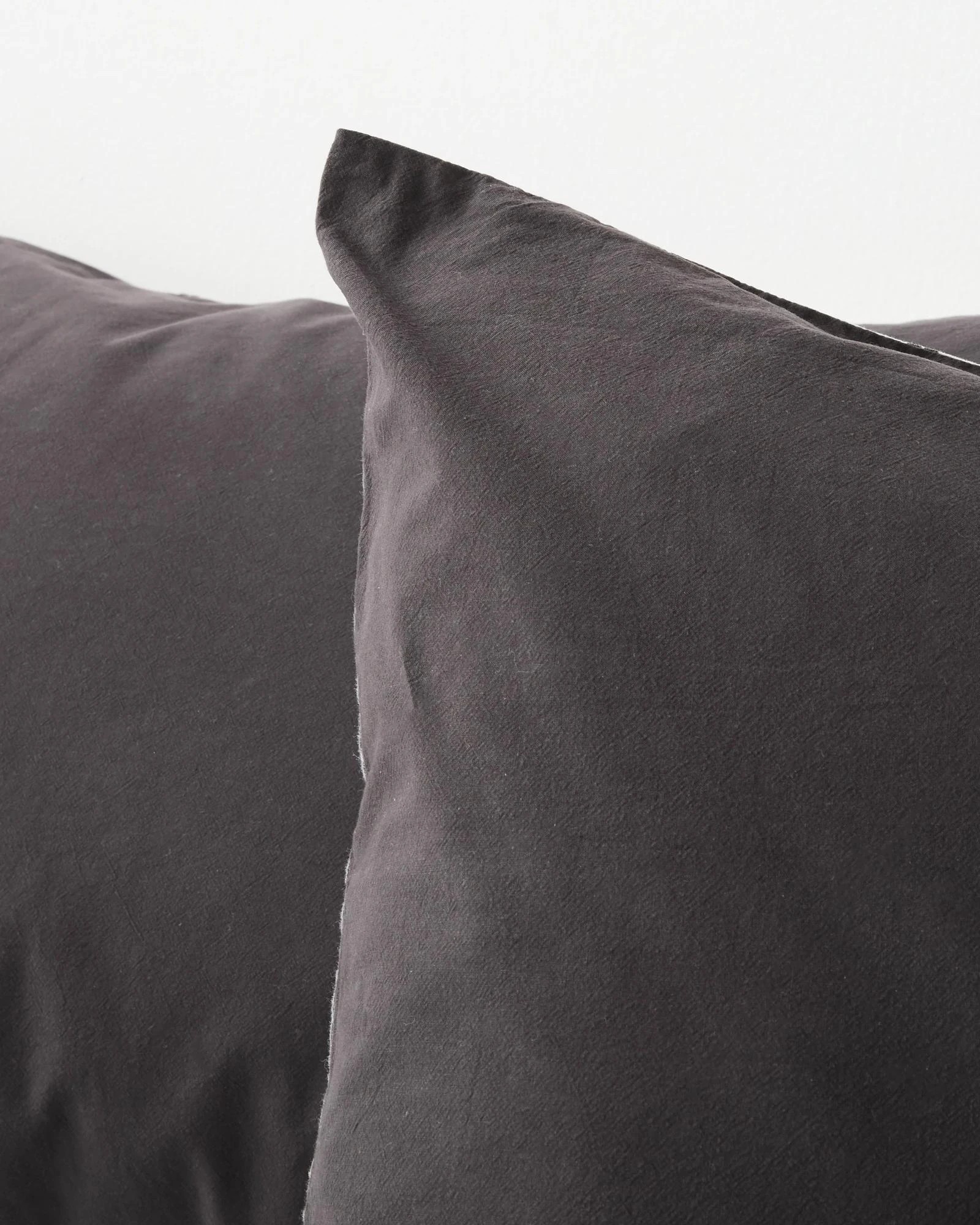 3 Arlo Stonewash Stripe 2 Pack Pillowcases - Queen Bed - Black, 3 of 4