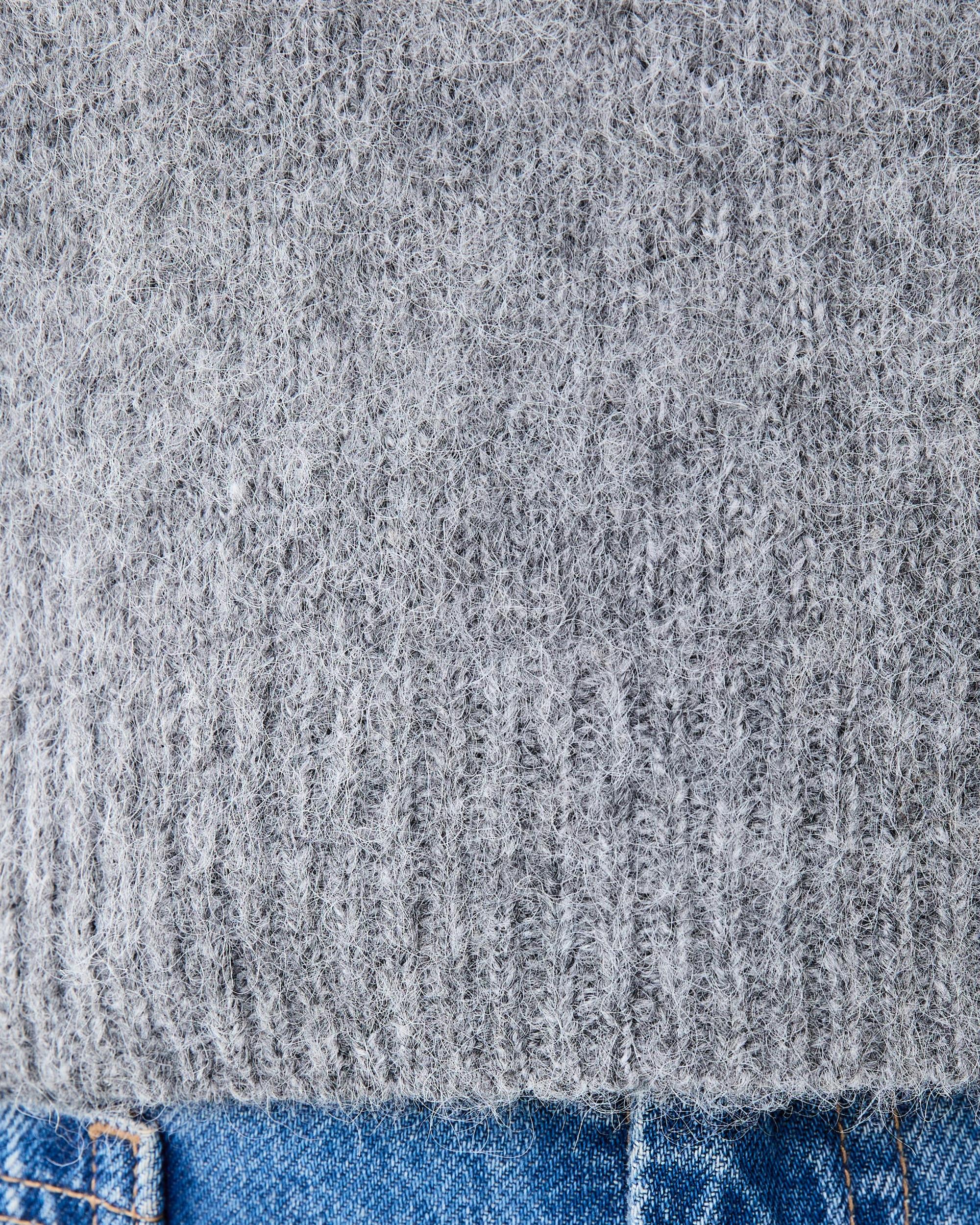 6 Fluffy Vest Grey Marle, 6 of 6