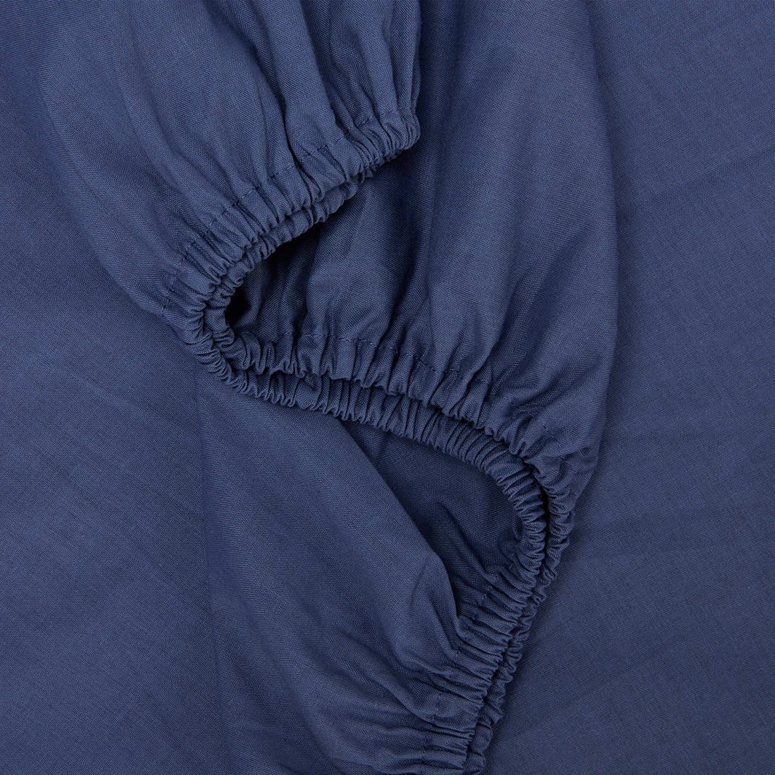 3 180 Thread Count Fitted Sheet - Double Bed, Mid Blue, 3 of 4