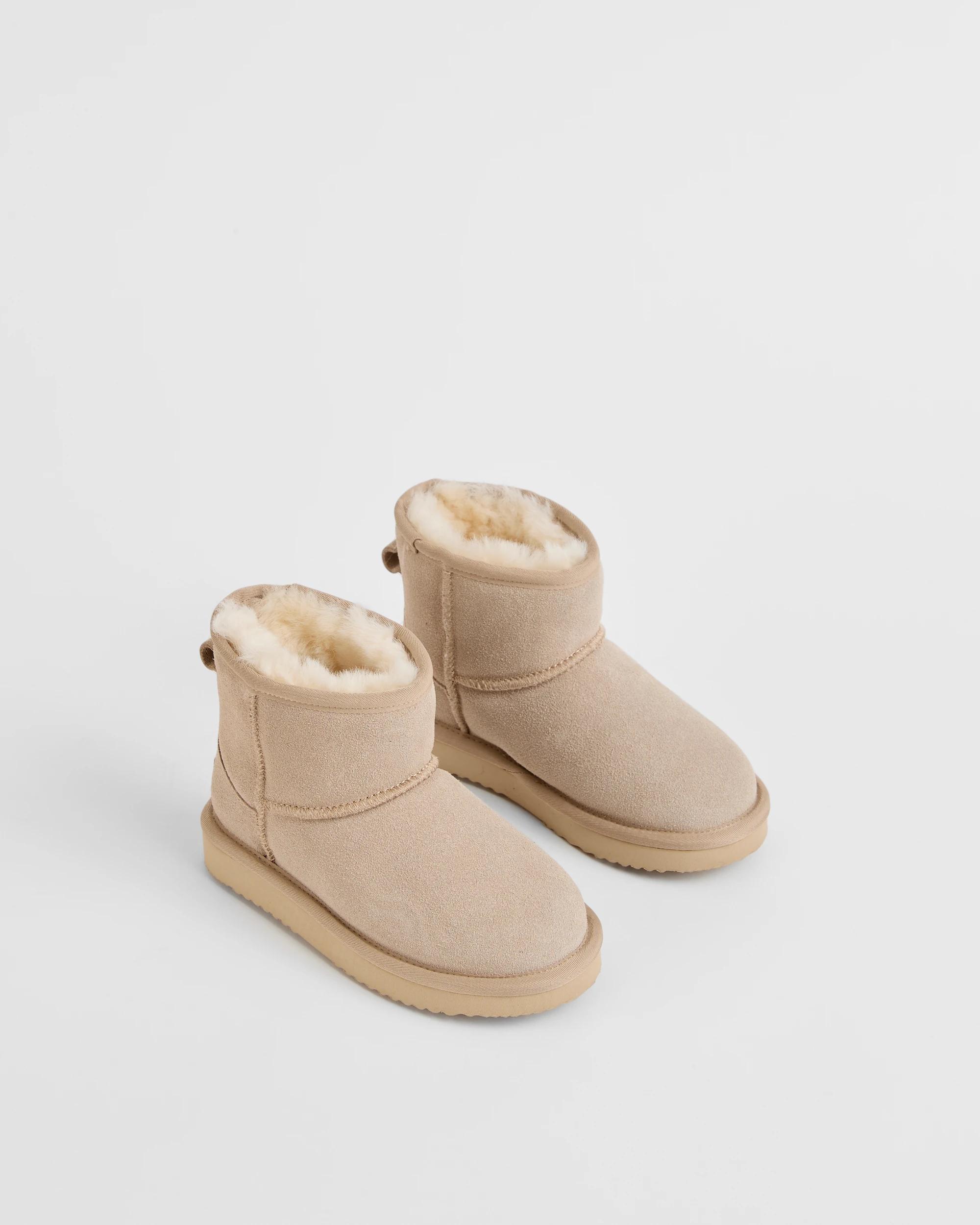3 Australian Design Ugg Boots and Slippers Australian Design Genuine Leather and Sheepskin Slipper Boot SAND, 3 of 3