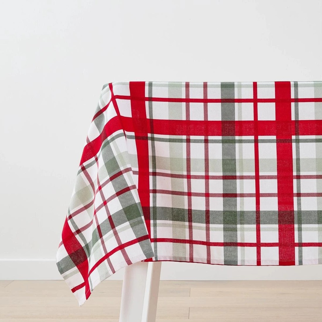 3 Plaid Tablecloth, 3 of 5